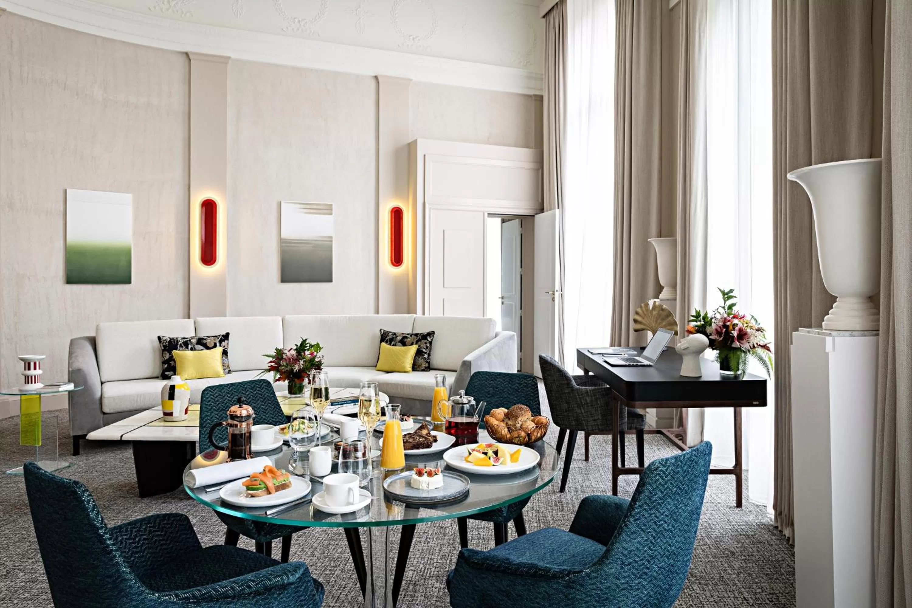 Food and drinks in Sofitel Le Scribe Paris Opera