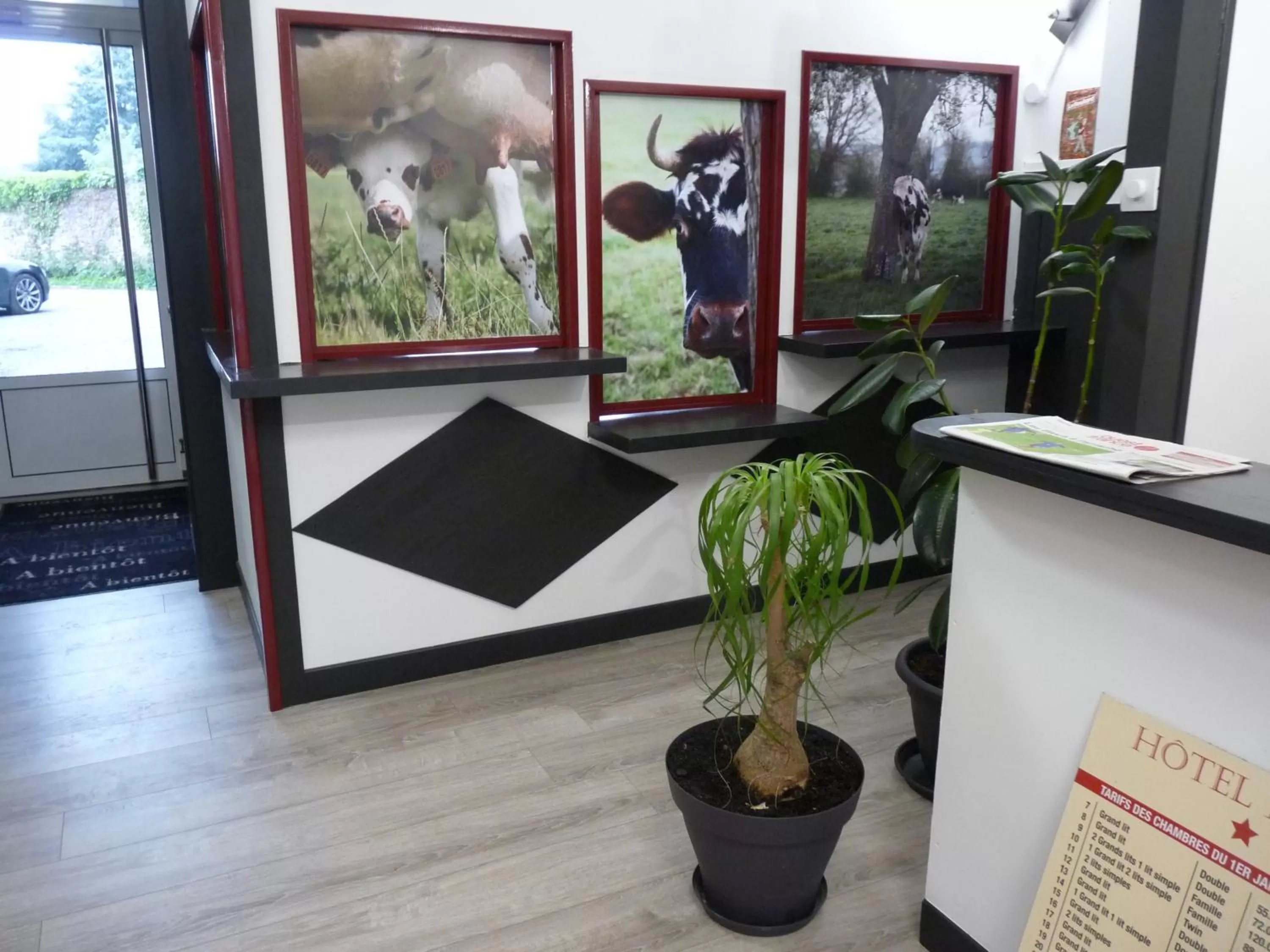 Lounge or bar in Hôtel Patton