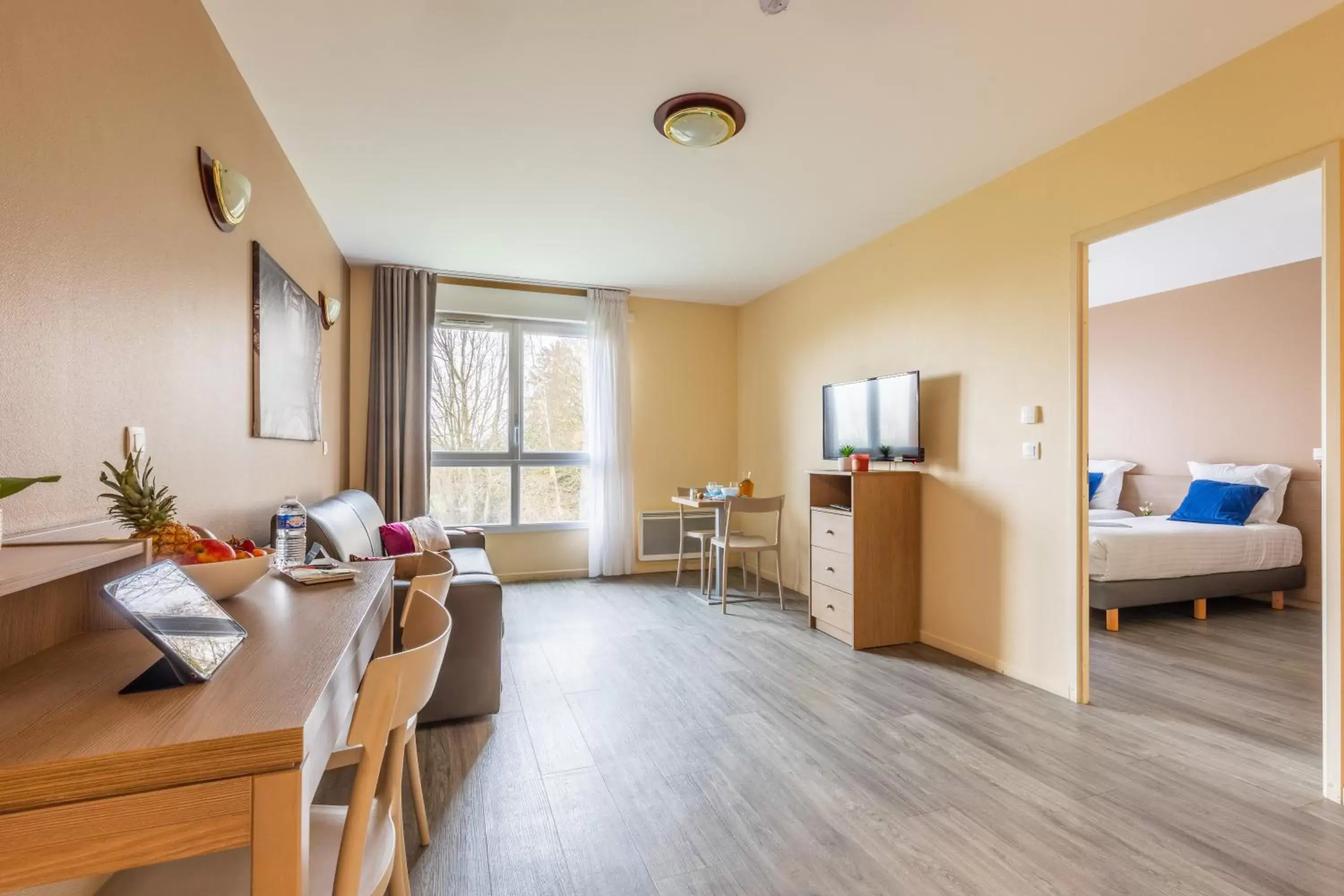 One-Bedroom Apartment in Zenitude Hôtel-Résidences Magny-les-Hameaux One-Bedroom Apartment in Zenitude Hôtel-Résidences Magny-les-Hameaux