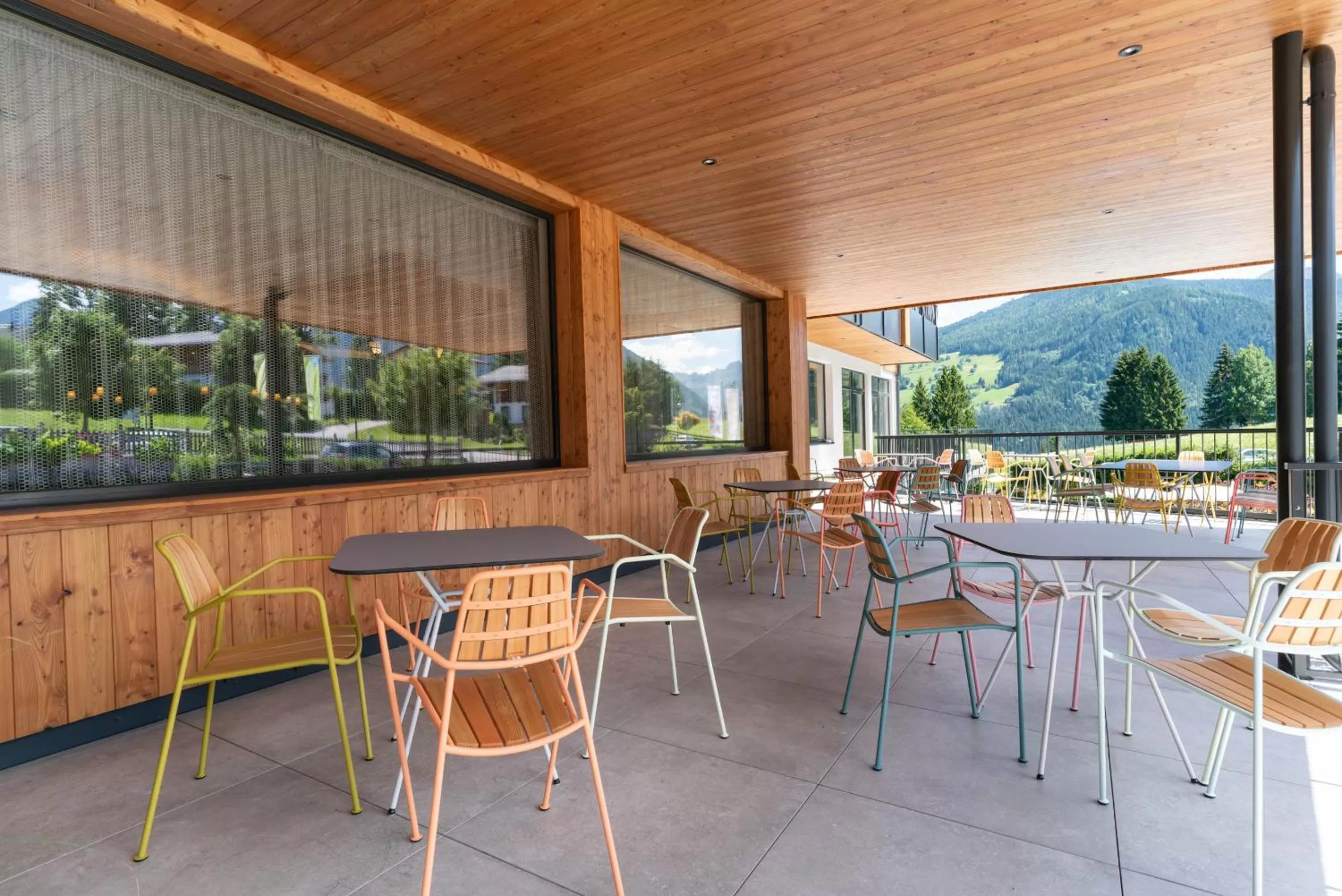 Restaurant/Places to Eat in Apart & Suiten Hotel WEIDEN