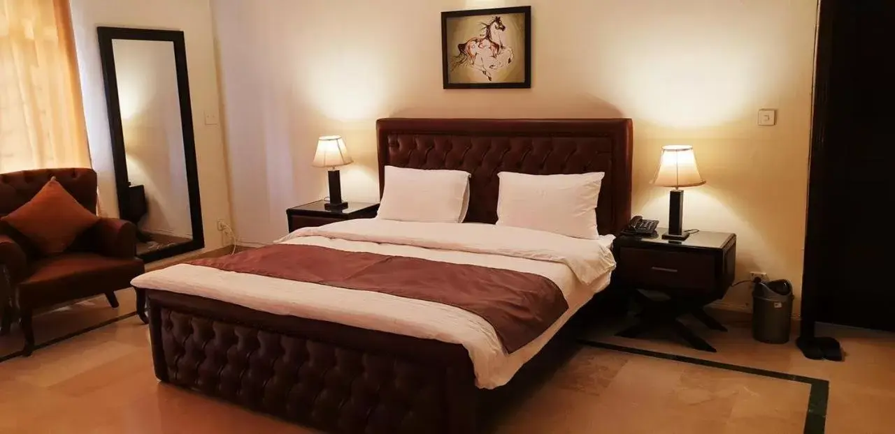 Superior Double Room in Reina Boutique Hotel - G6 Superior Double Room in Reina Boutique Hotel - G6