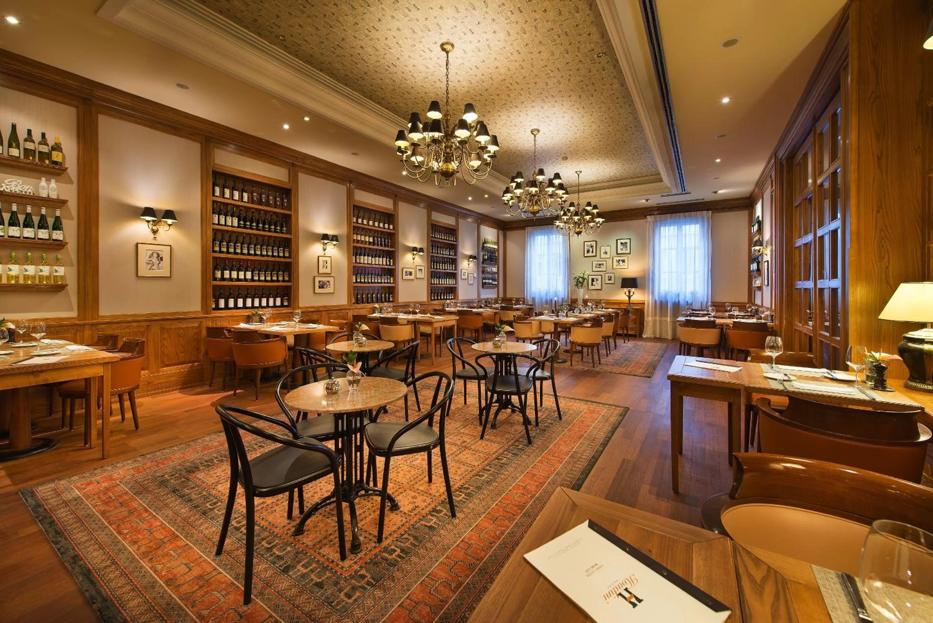 Restaurant/places to eat in Marrol's Boutique Hotel