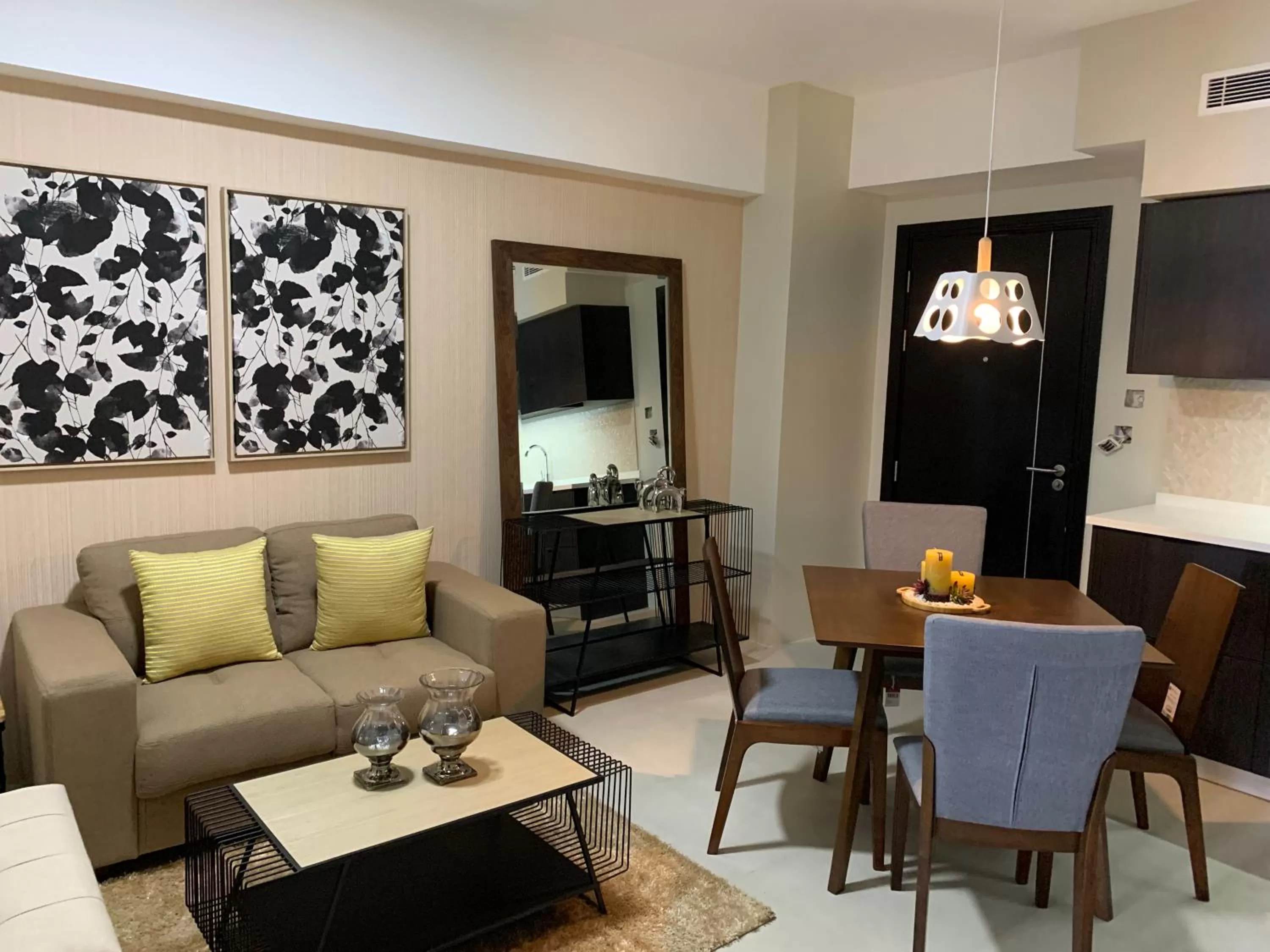 Living room in AEON SUITES Staycation