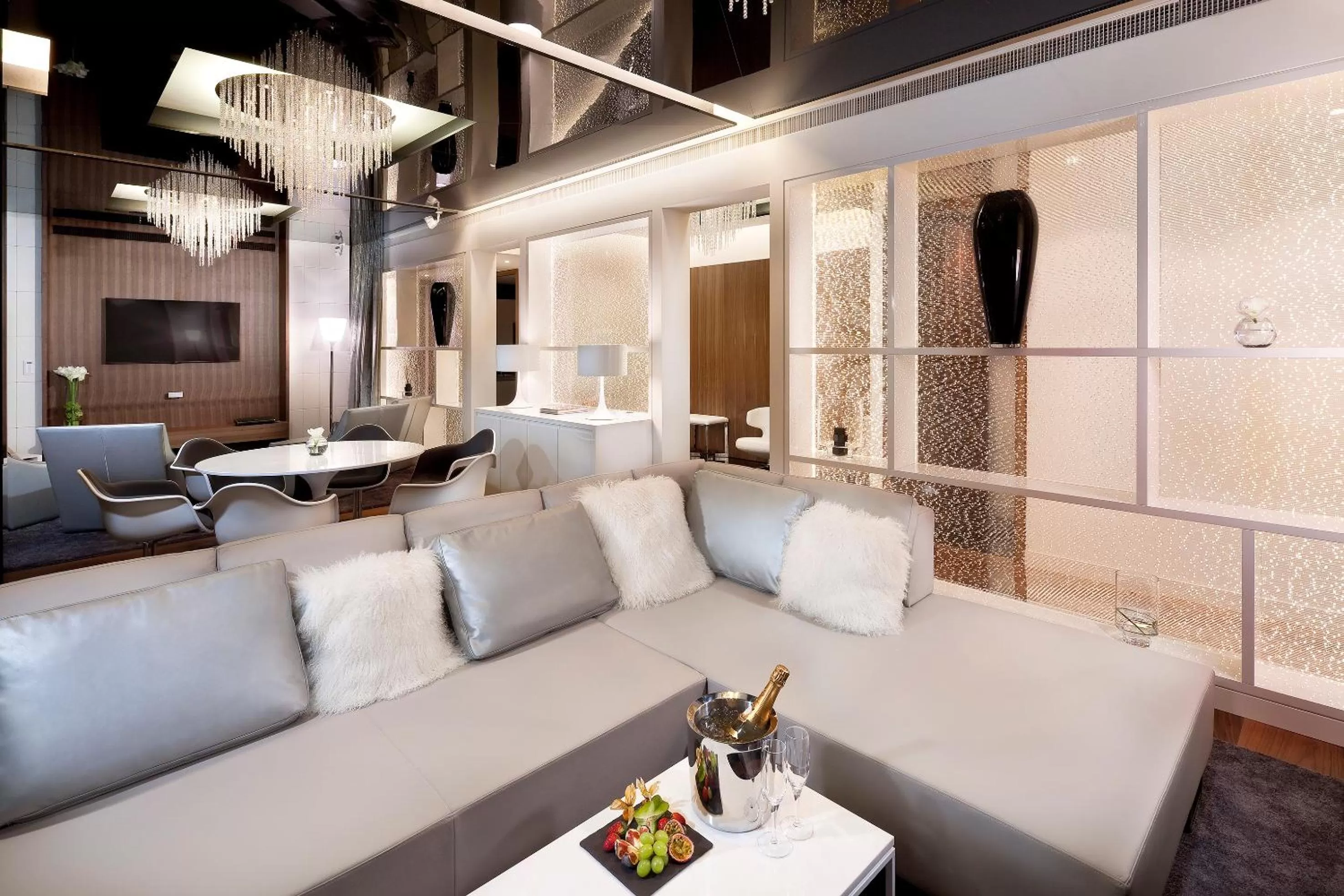 Living room in Melia Vienna