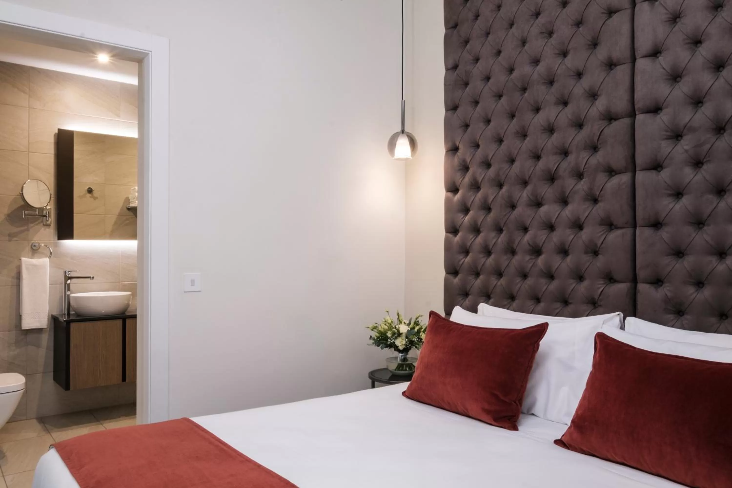 Photo of the whole room, Bed in Urban Valley Resort & Spa