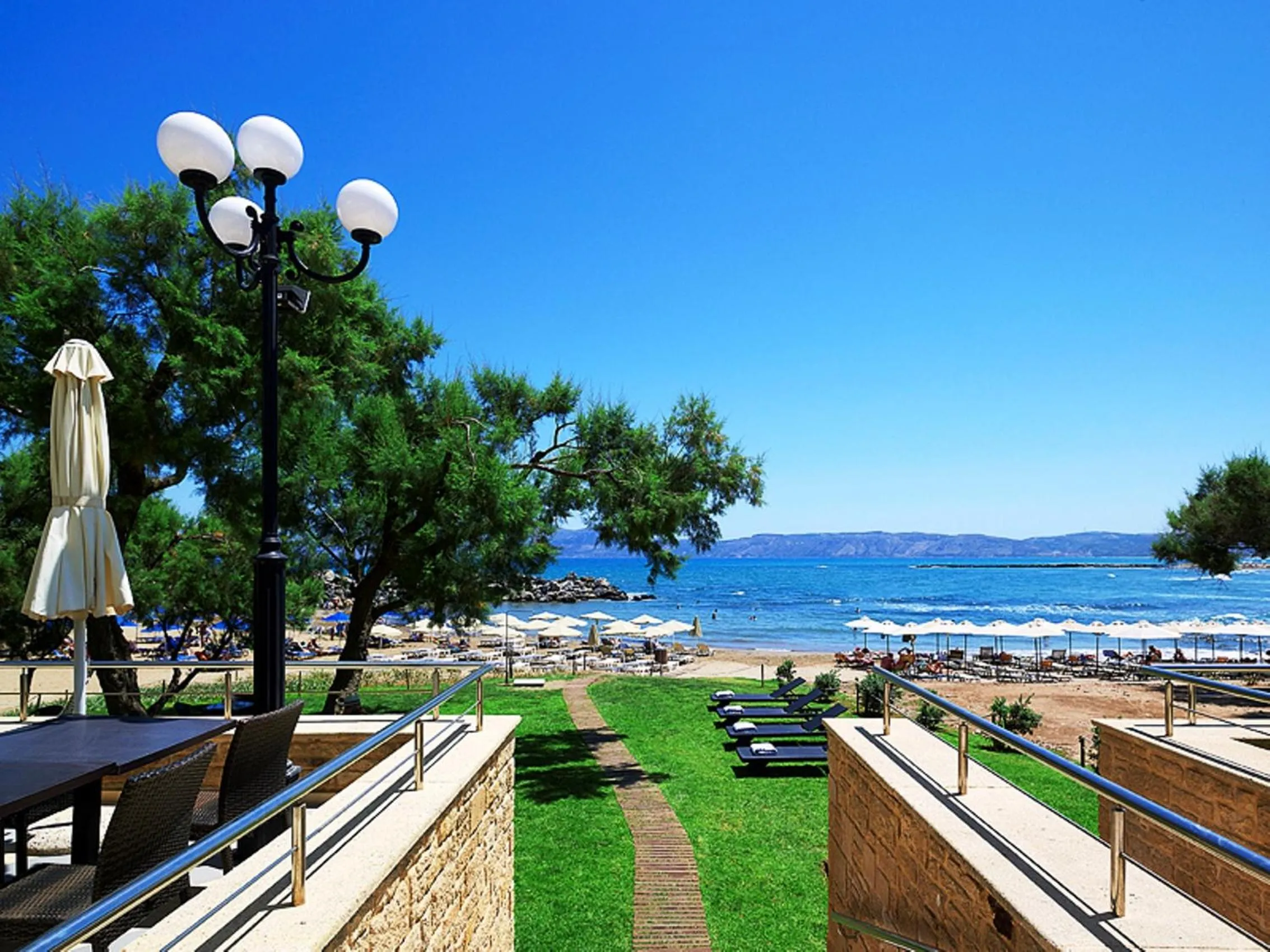 Day in Molos Bay Hotel