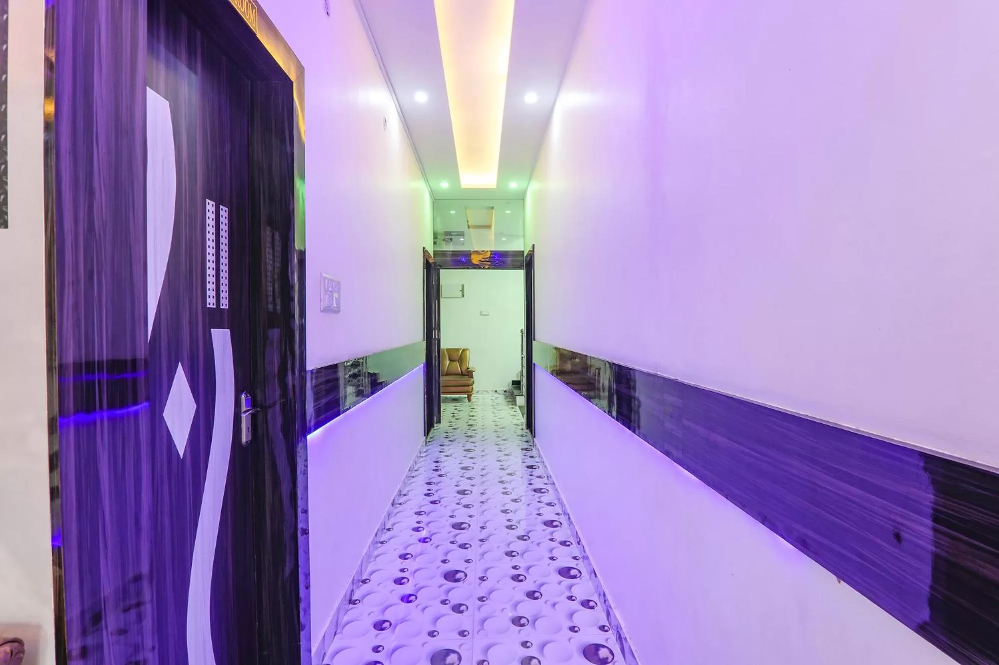 Lobby or reception in FabHotel Lumbini International