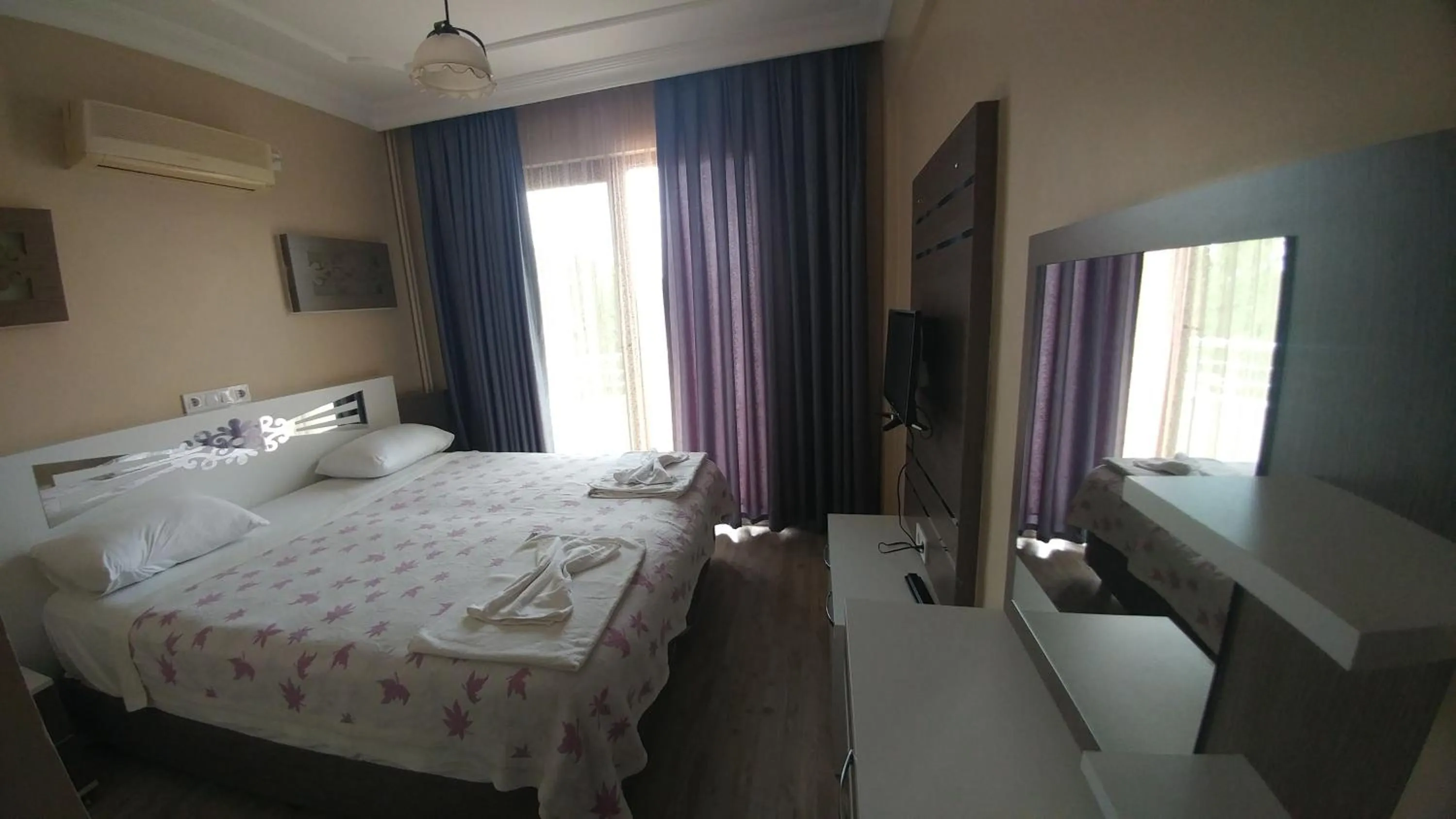 Shower in Bellamaritimo Hotel