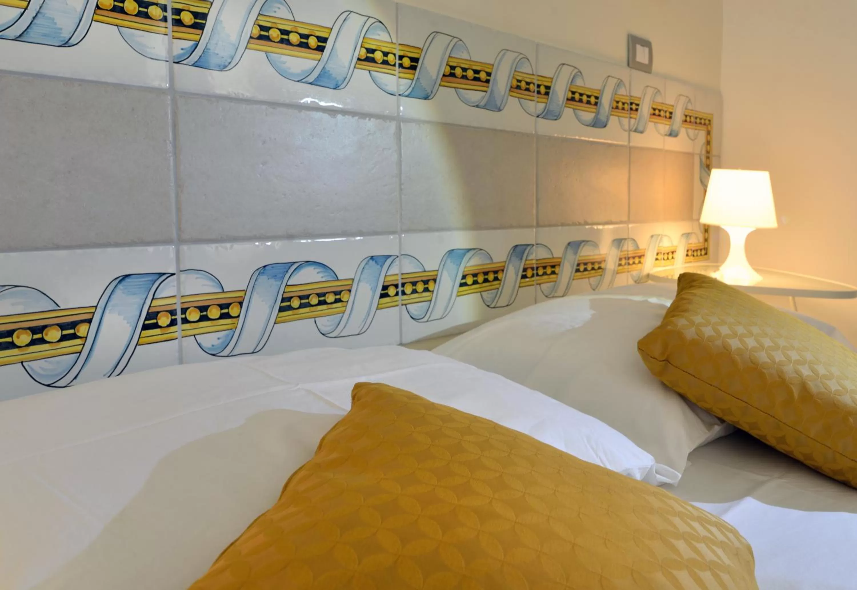 Decorative detail, Bed in Santi e Saraceni Rooms