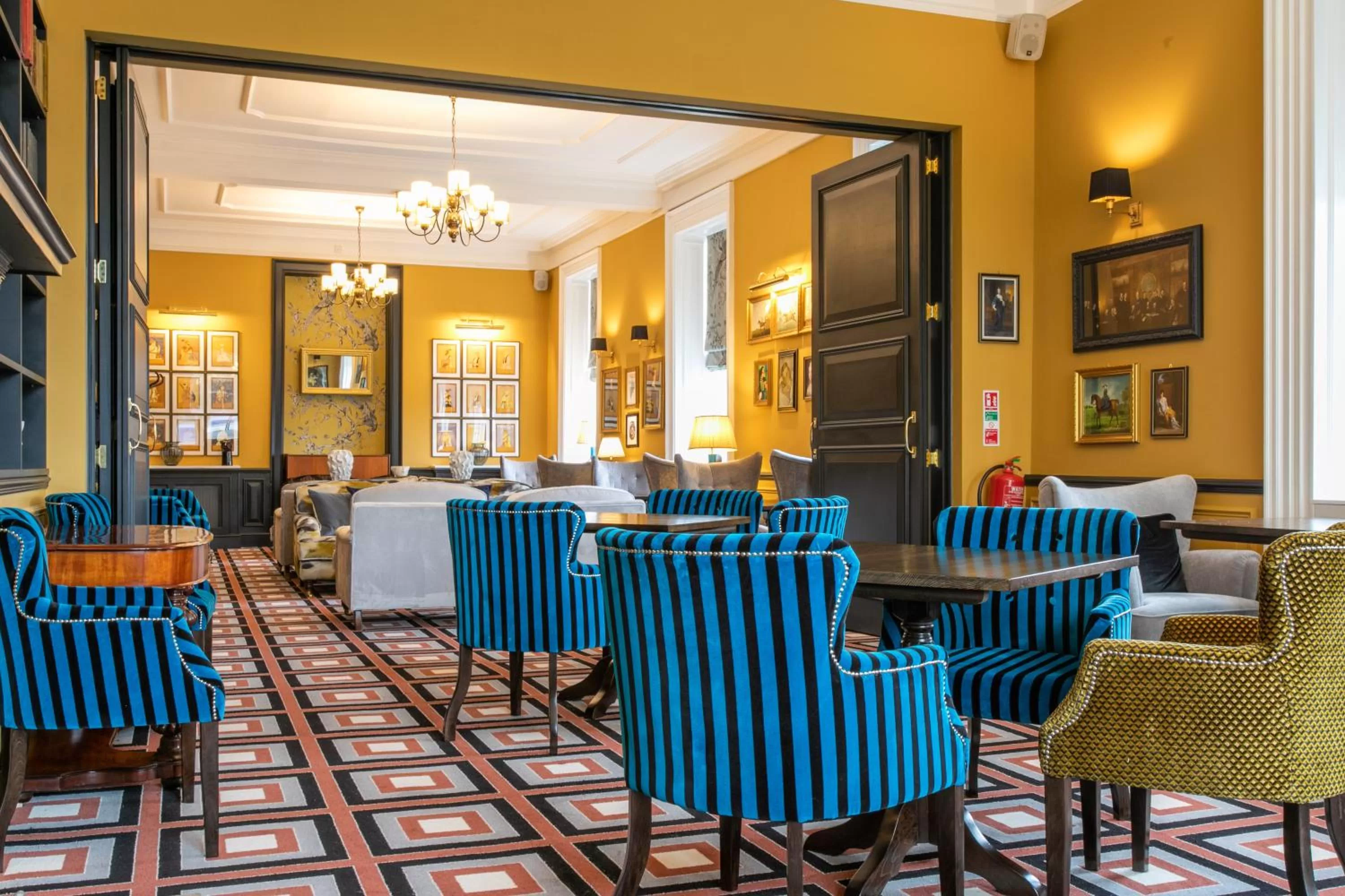 Lounge or bar in Bedford Swan Hotel and Thermal Spa