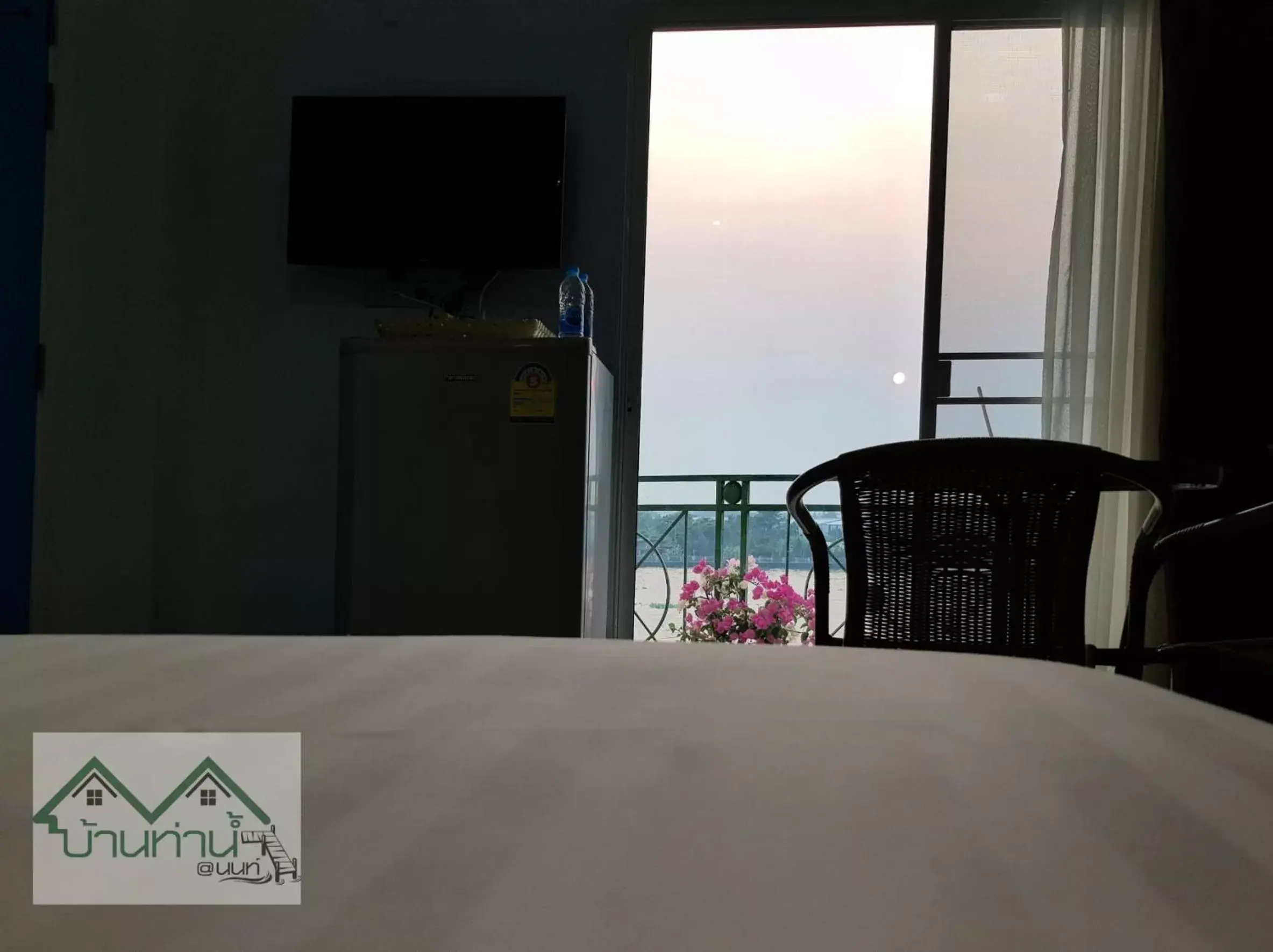 Deluxe Double Room with Balcony in Baanthanam Nont Deluxe Double Room with Balcony in Baanthanam Nont