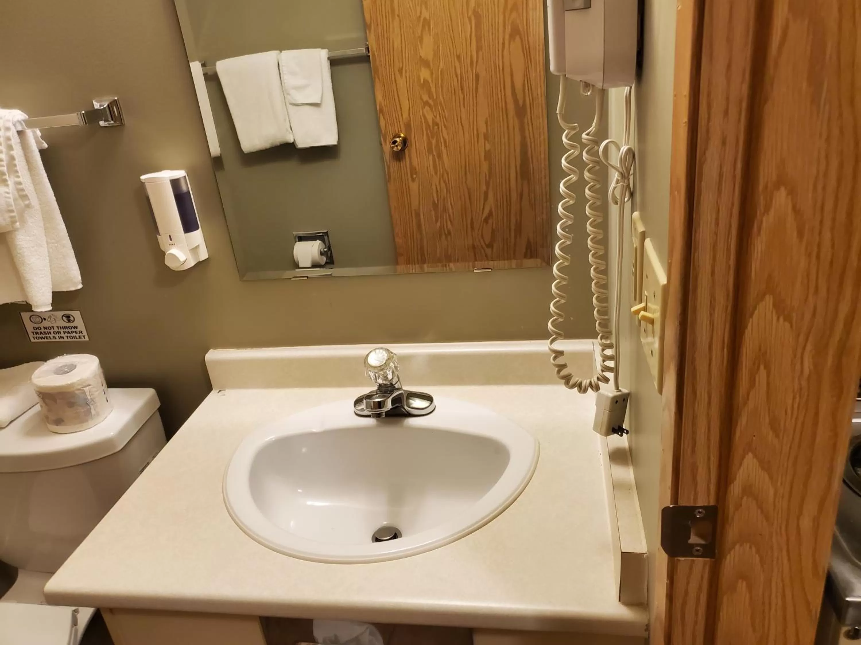 Toilet in Stars Inn - Motel