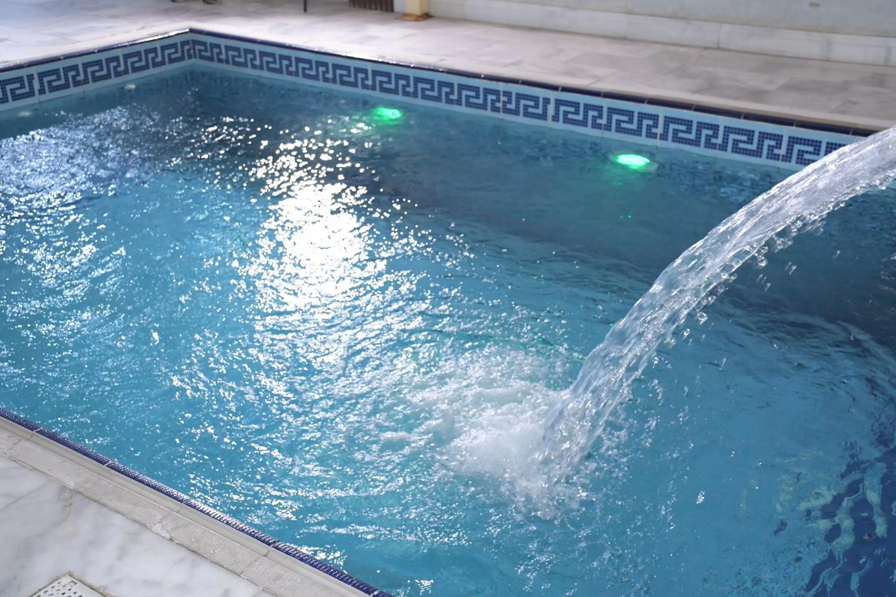 Swimming pool in شقق ارين المطار