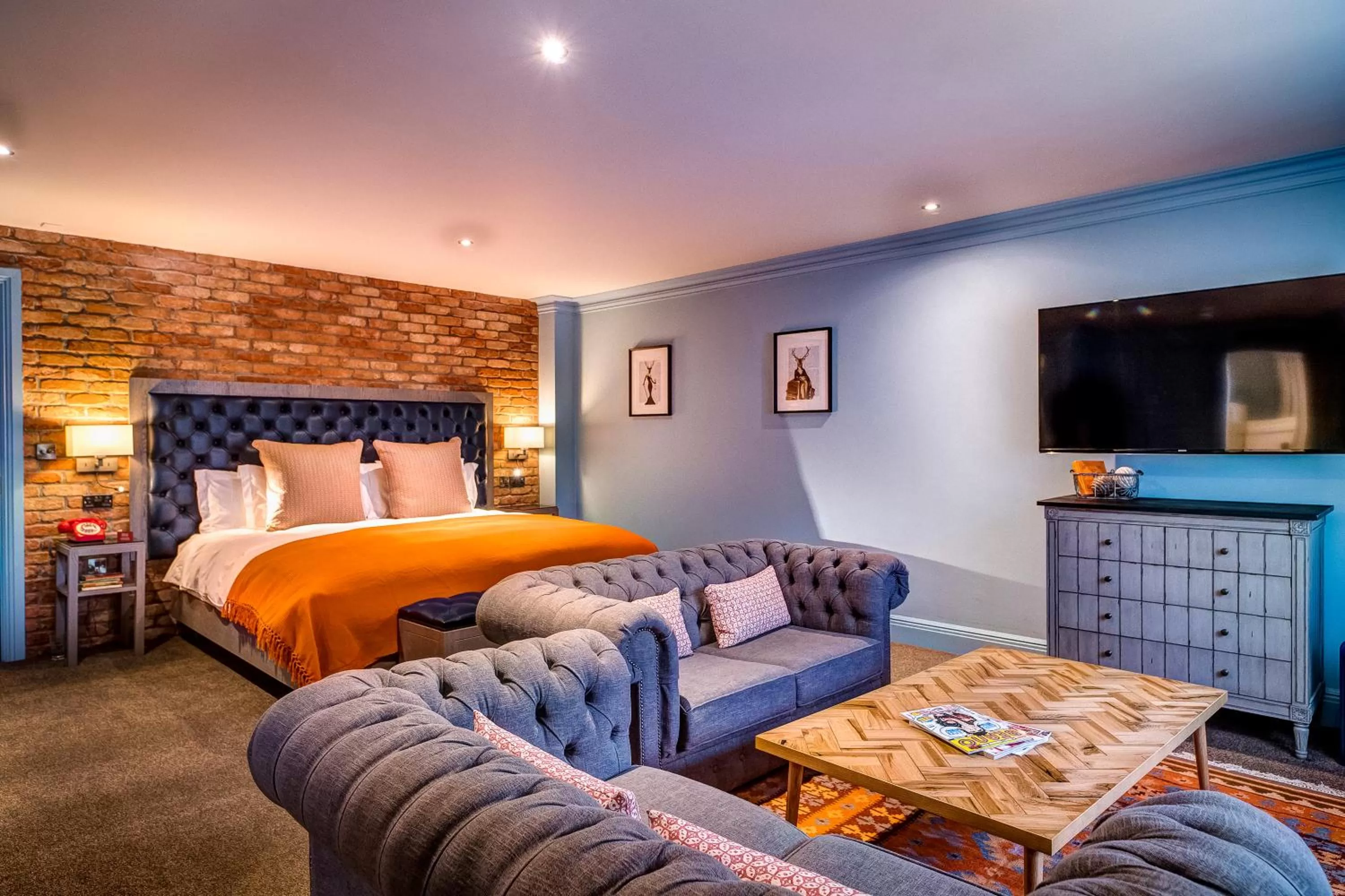 Bedroom, Bed in The Great House, Sonning, Berkshire