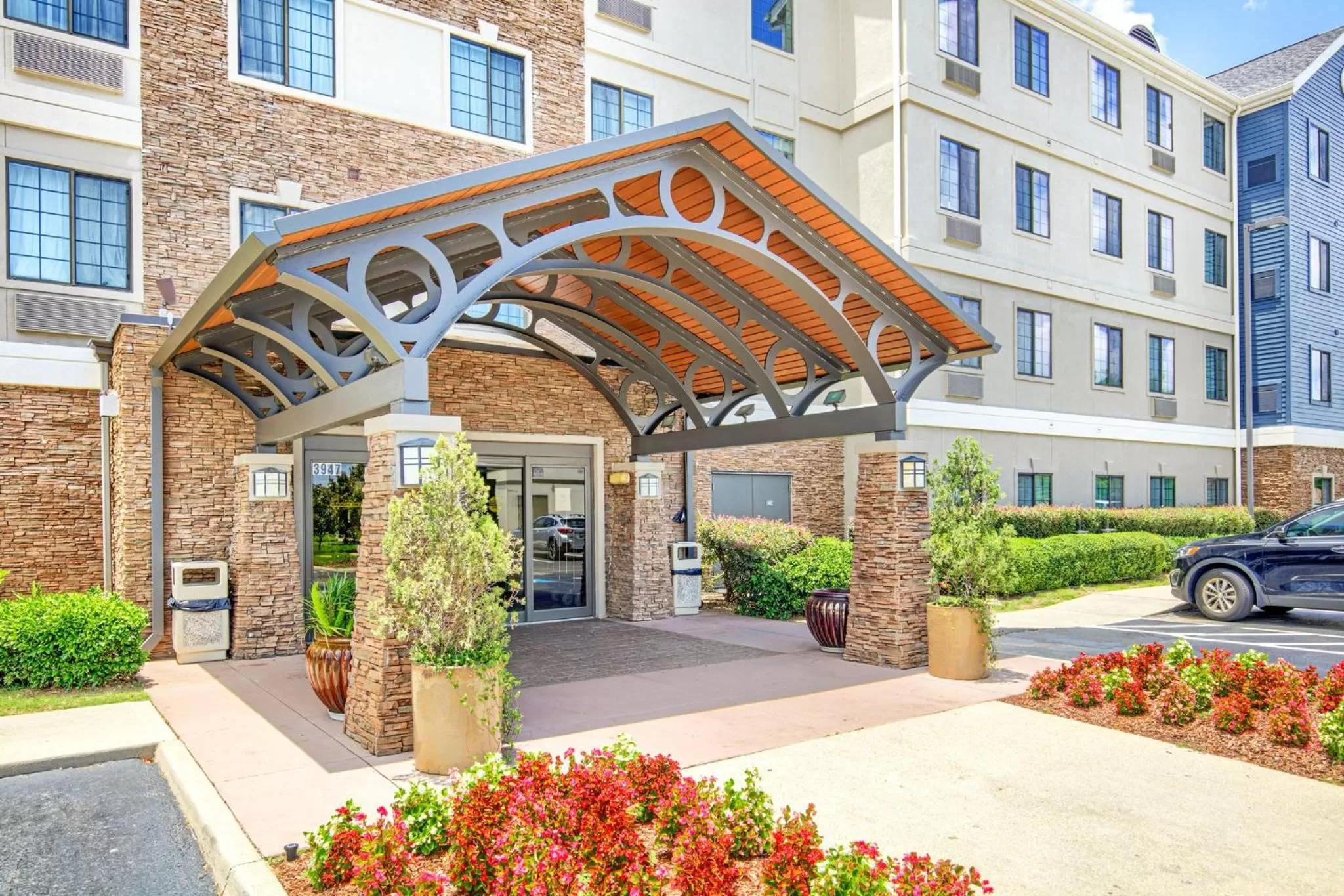 Property building in Staybridge Suites Gulf Shores by IHG