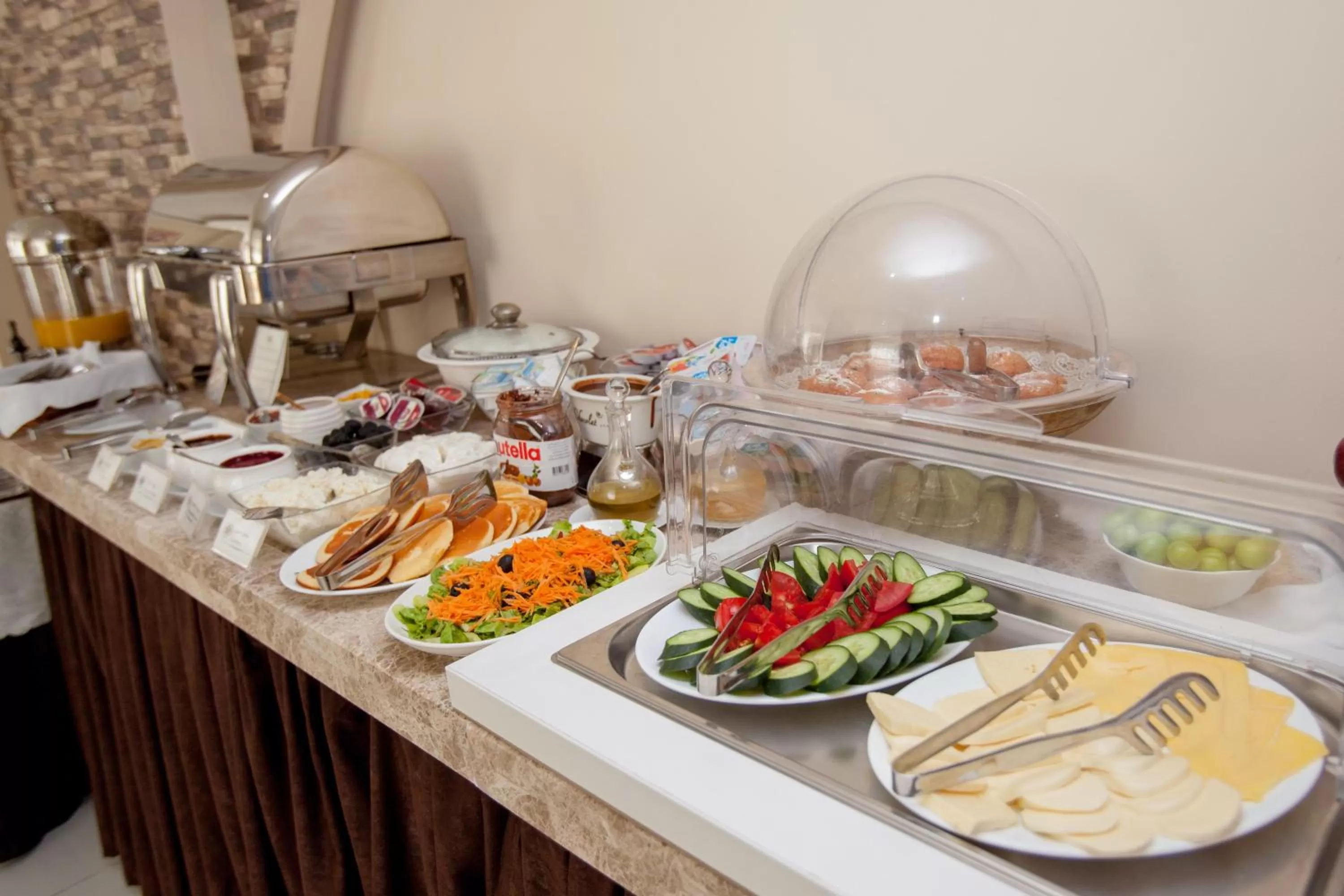 Restaurant/places to eat in Rustaveli Palace