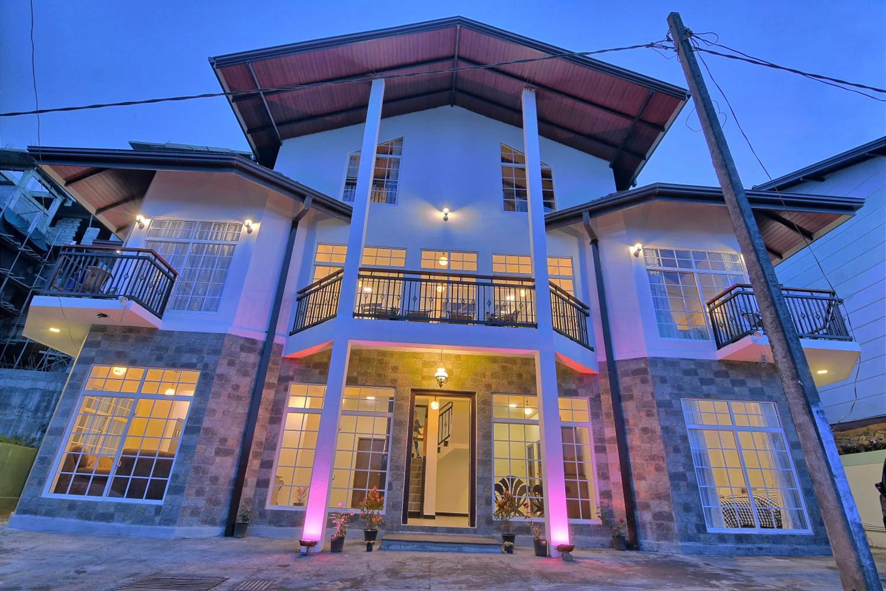 Facade/entrance in Misthill Rest - Lavish Villa