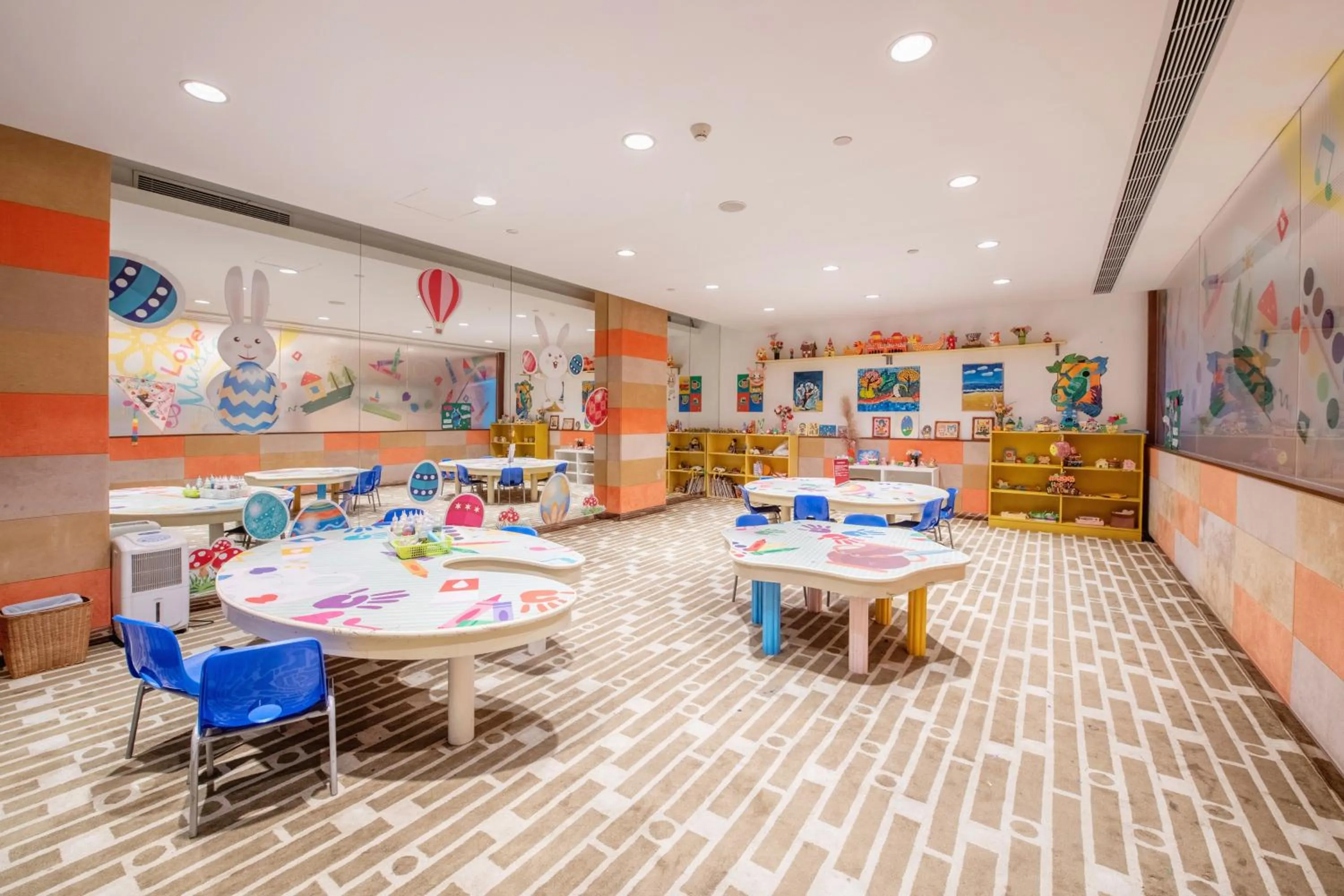Children play ground in Mission Hills Hotel Resorts Dongguan