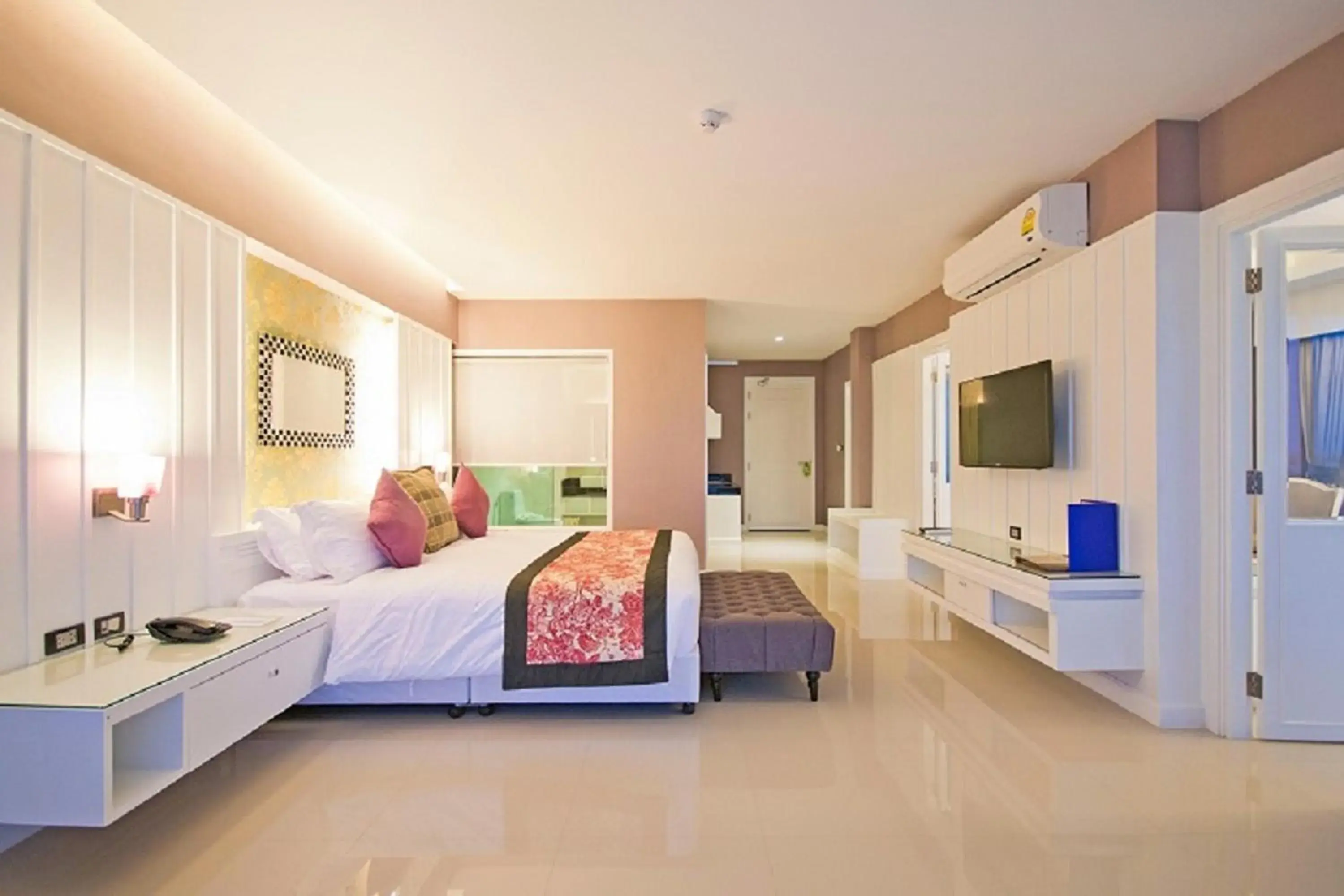 Suite in The Par Phuket SHA Plus Suite in The Par Phuket SHA Plus
