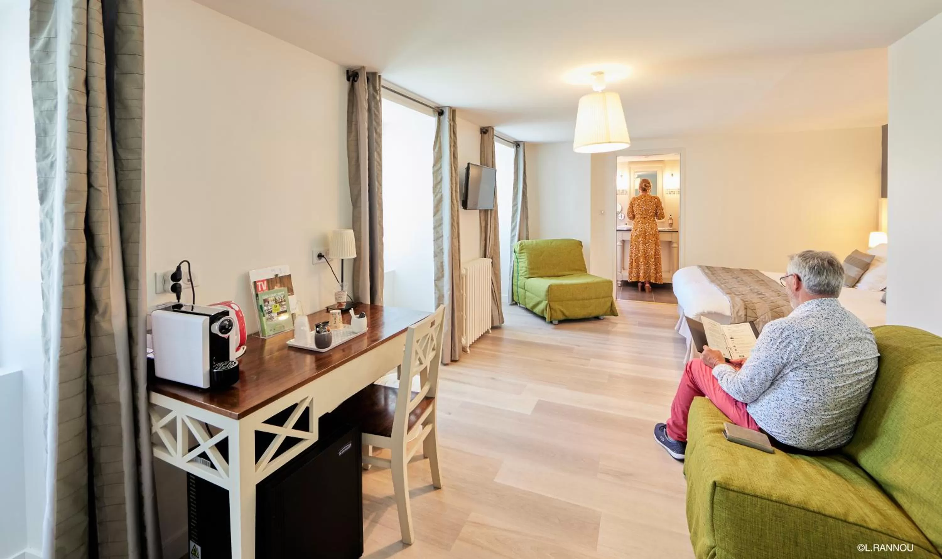 Bedroom in Logis Hotel, restaurant et spa Le Relais De Broceliande