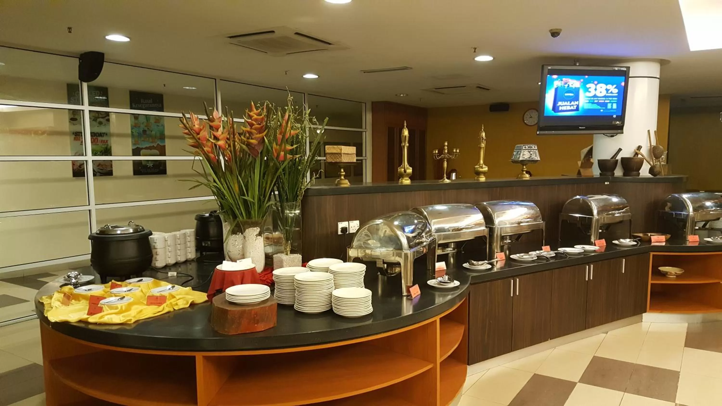 Restaurant/places to eat in Hotel Seri Malaysia Kuala Terengganu