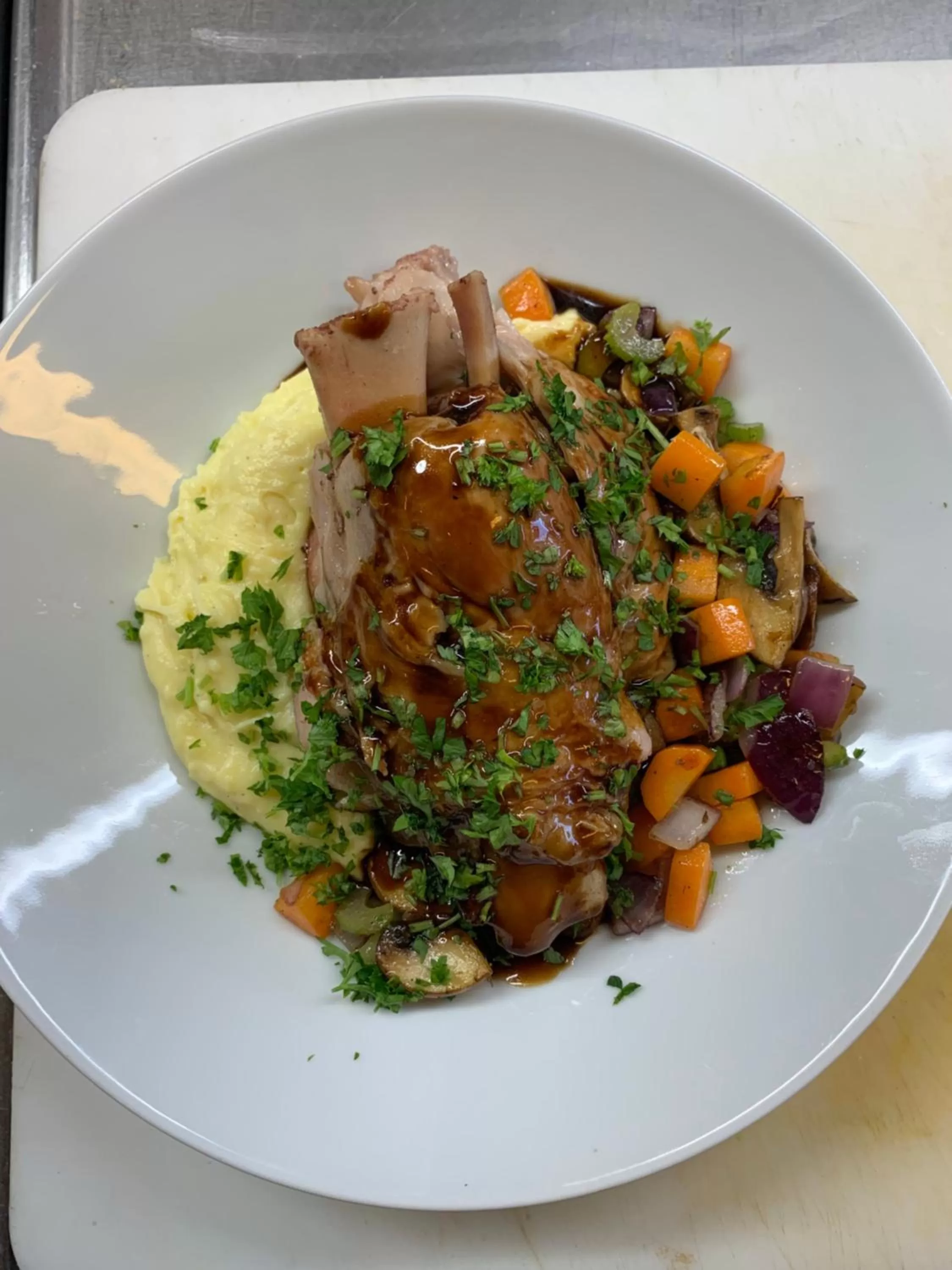 Restaurant/places to eat, Food in Tynset Hotel