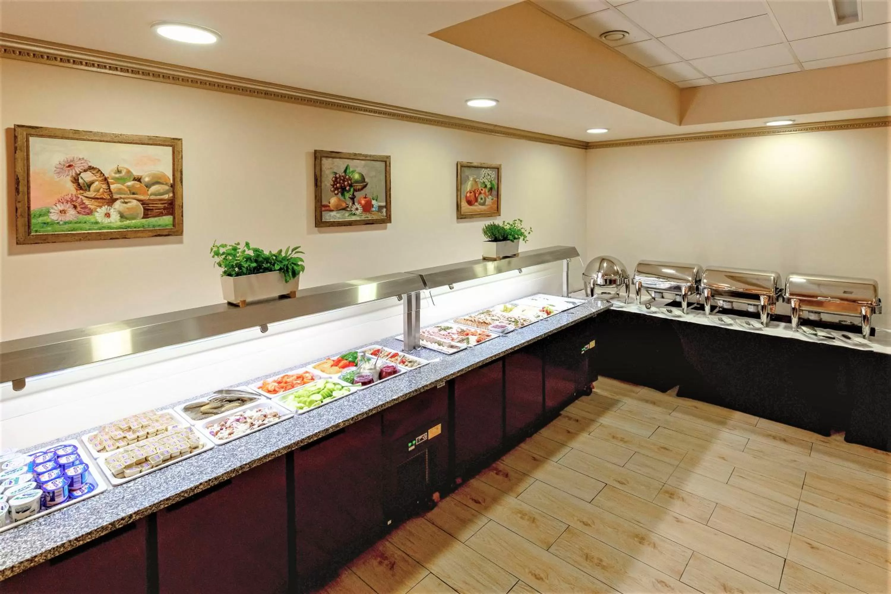 Restaurant/places to eat in Hotel Gromada Warszawa Centrum