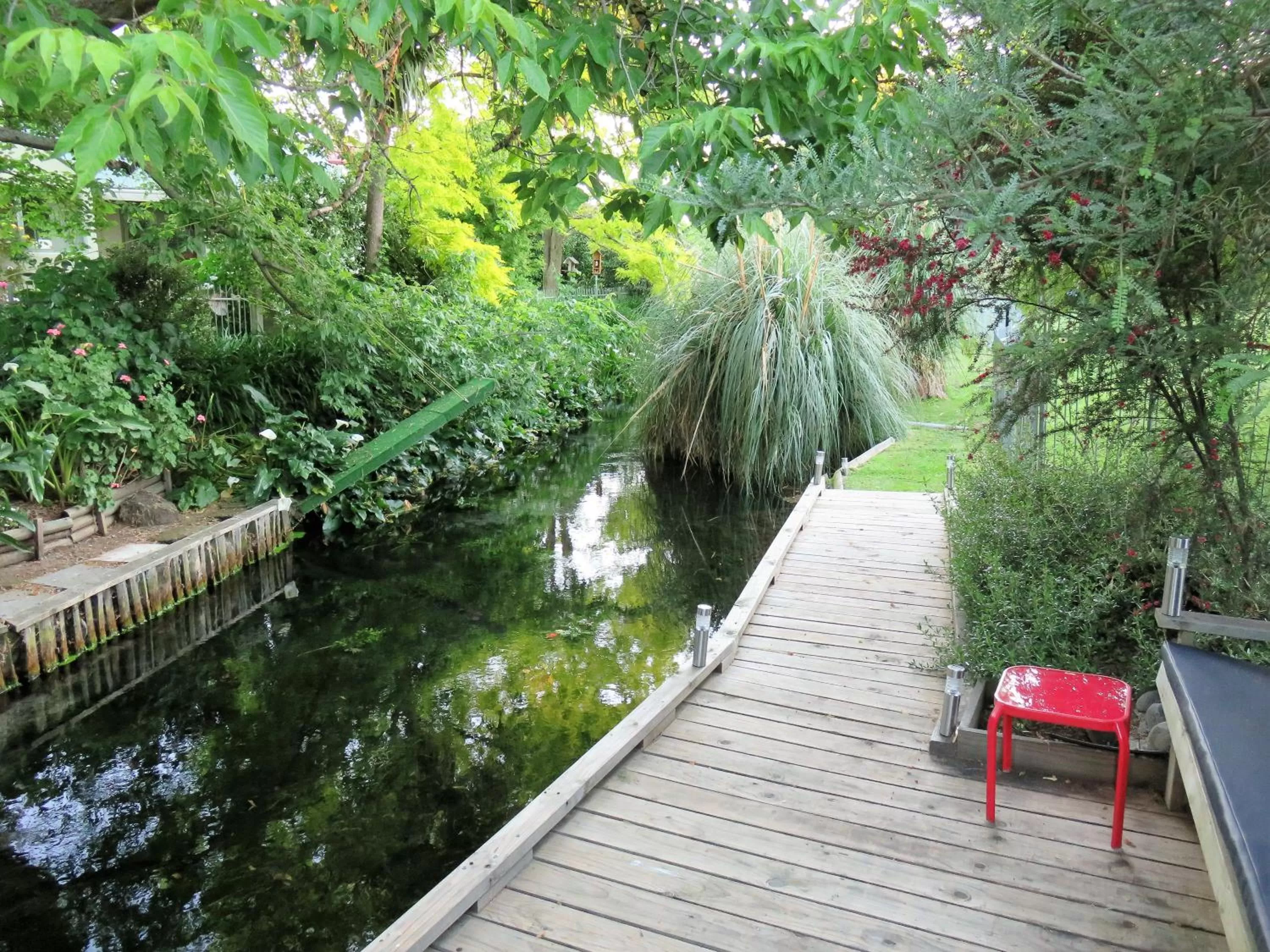 BBQ facilities in Admirals Motor Lodge