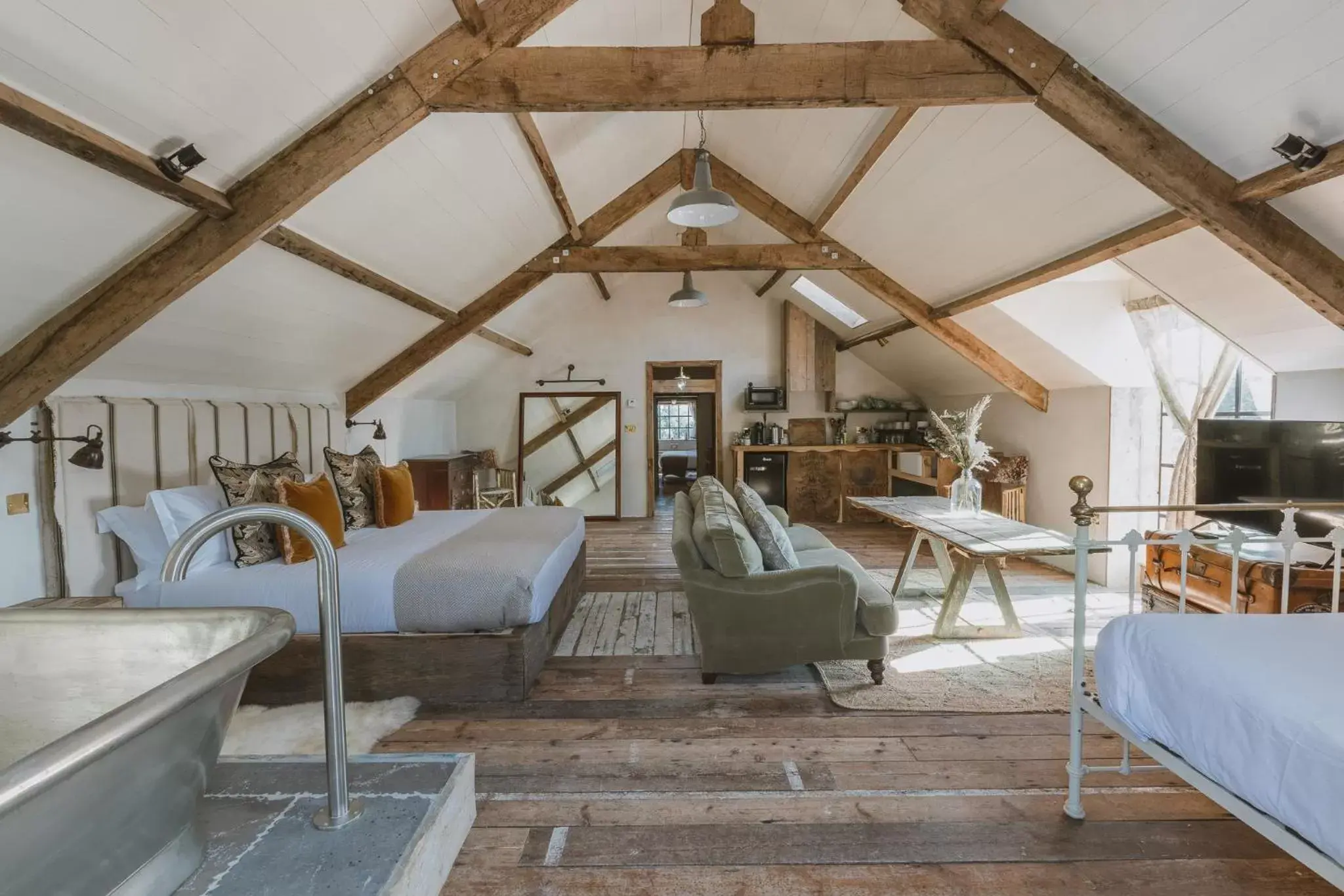 Two-Bedroom Suite in Outbuildings Dorset Two-Bedroom Suite in Outbuildings Dorset