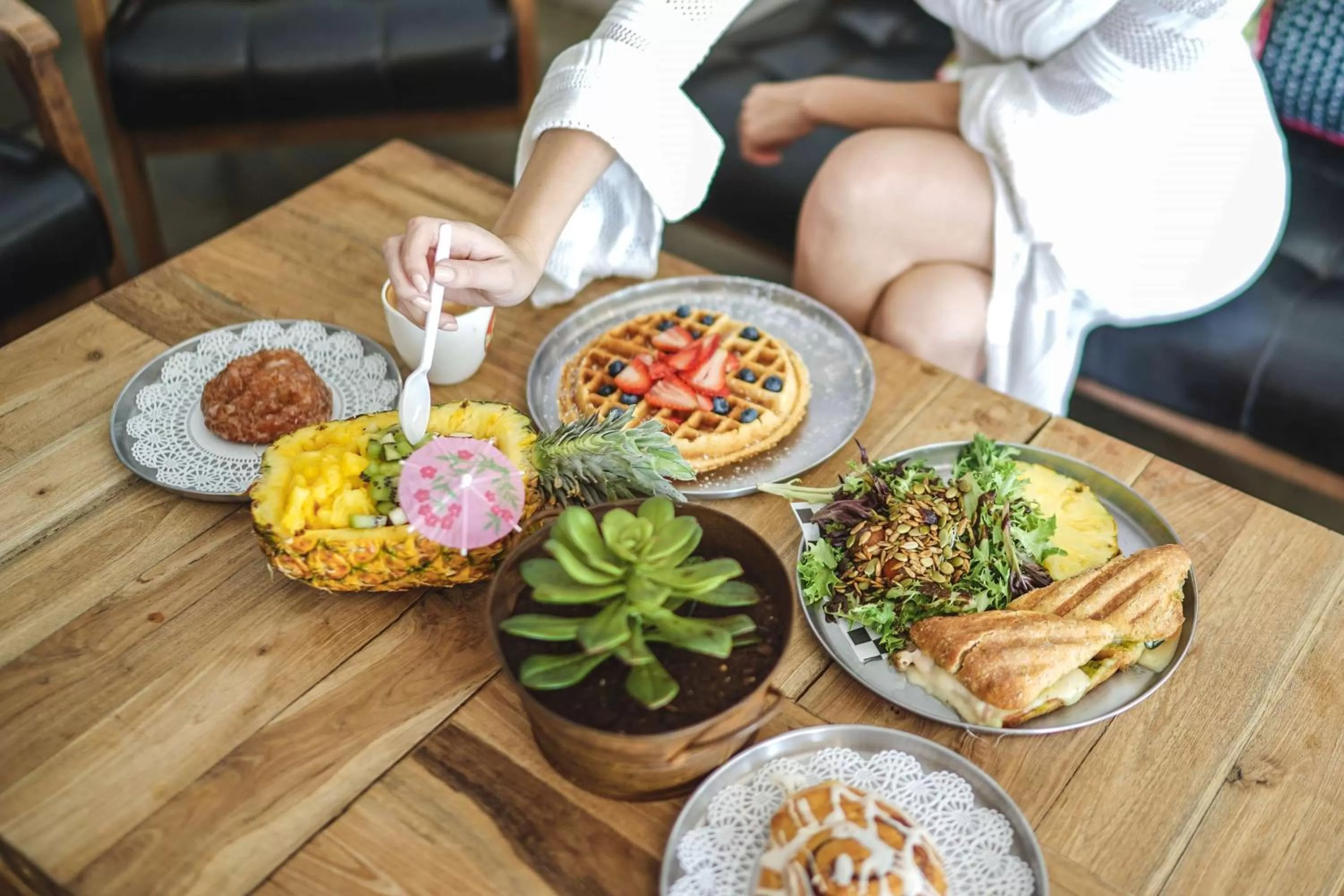 Restaurant/places to eat in OUTRIGGER Waikiki Beachcomber Hotel