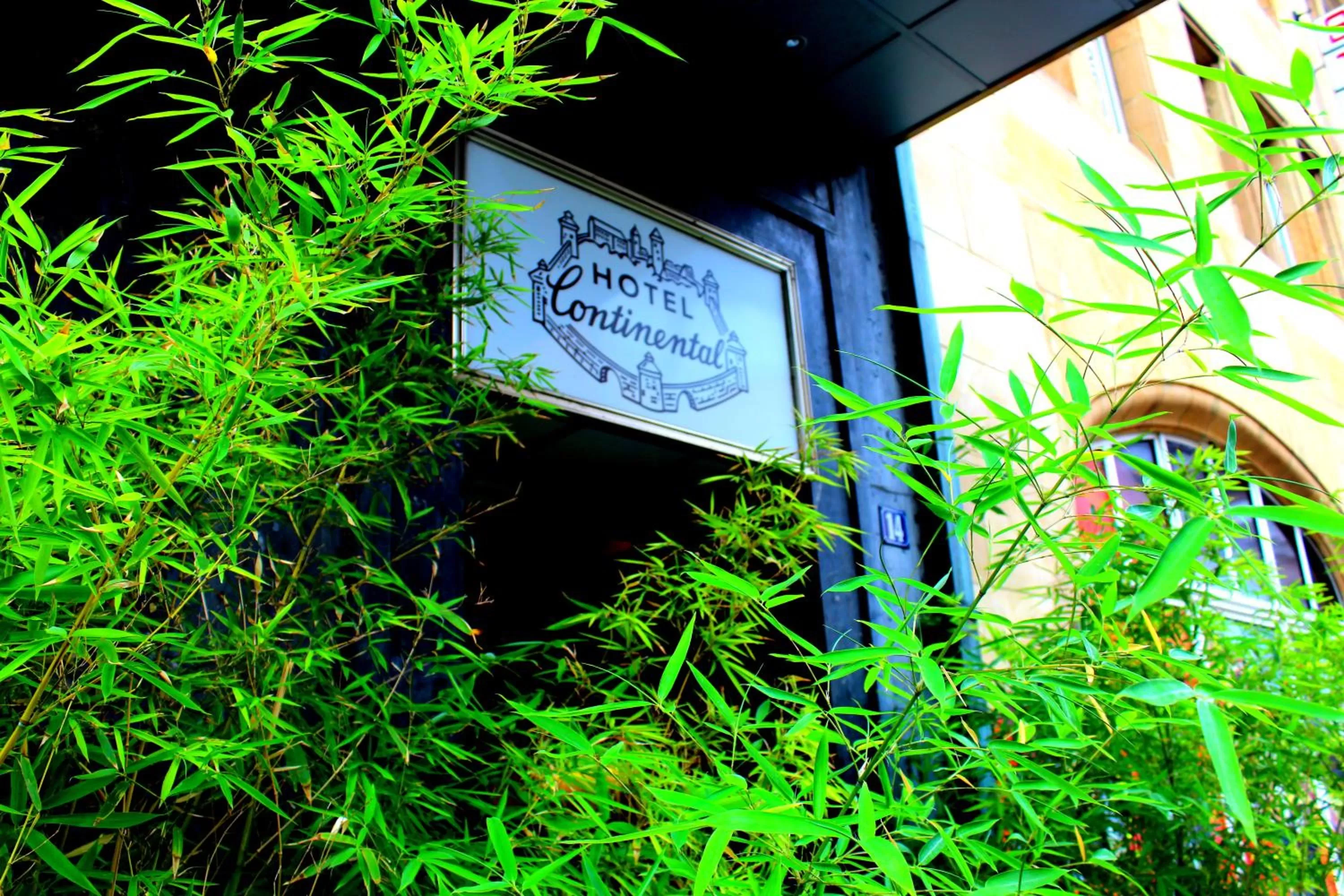 Facade/entrance in Hotel Continental