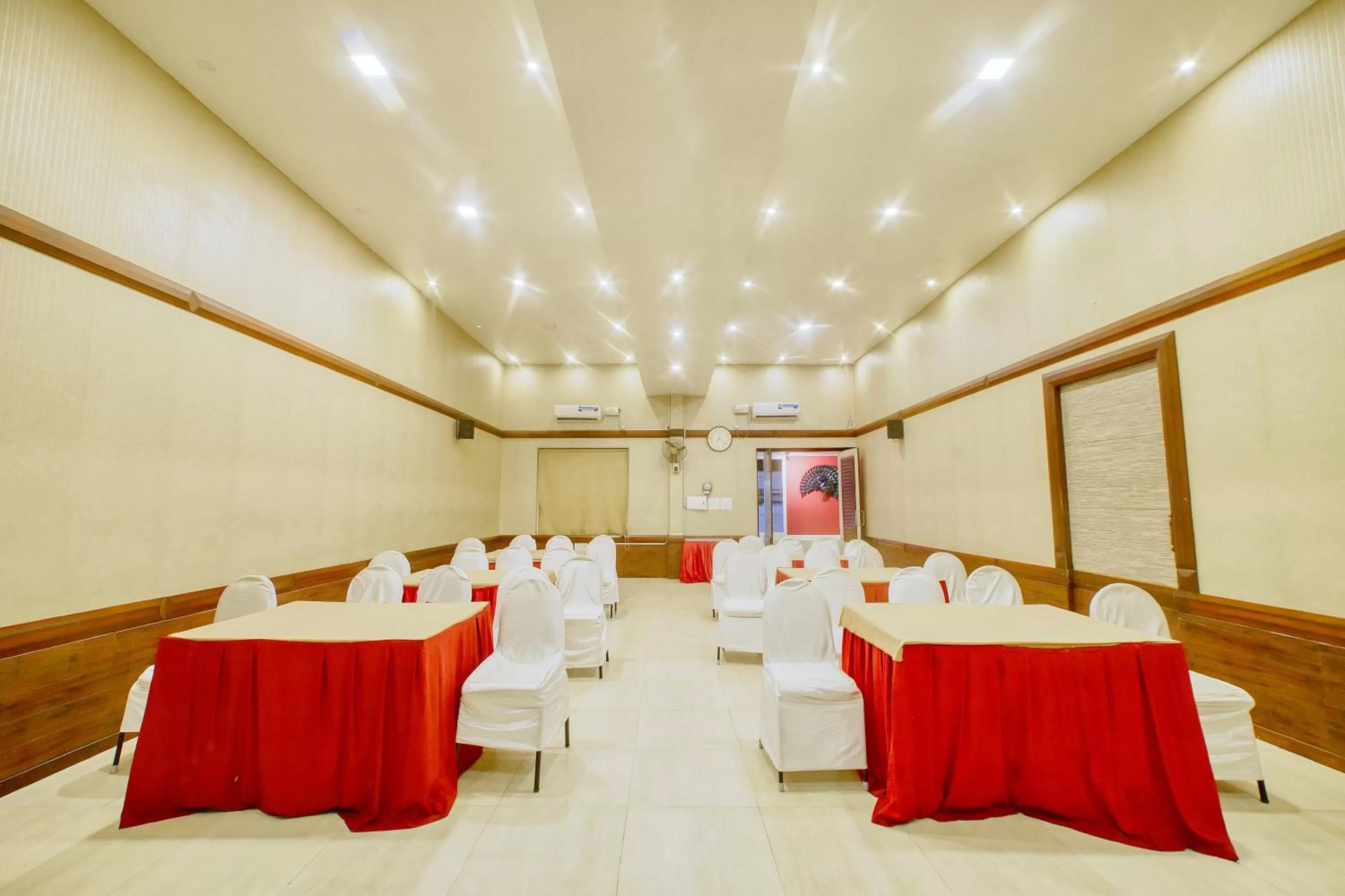 Meeting/conference room in HOTEL WINDSOR CASTLE