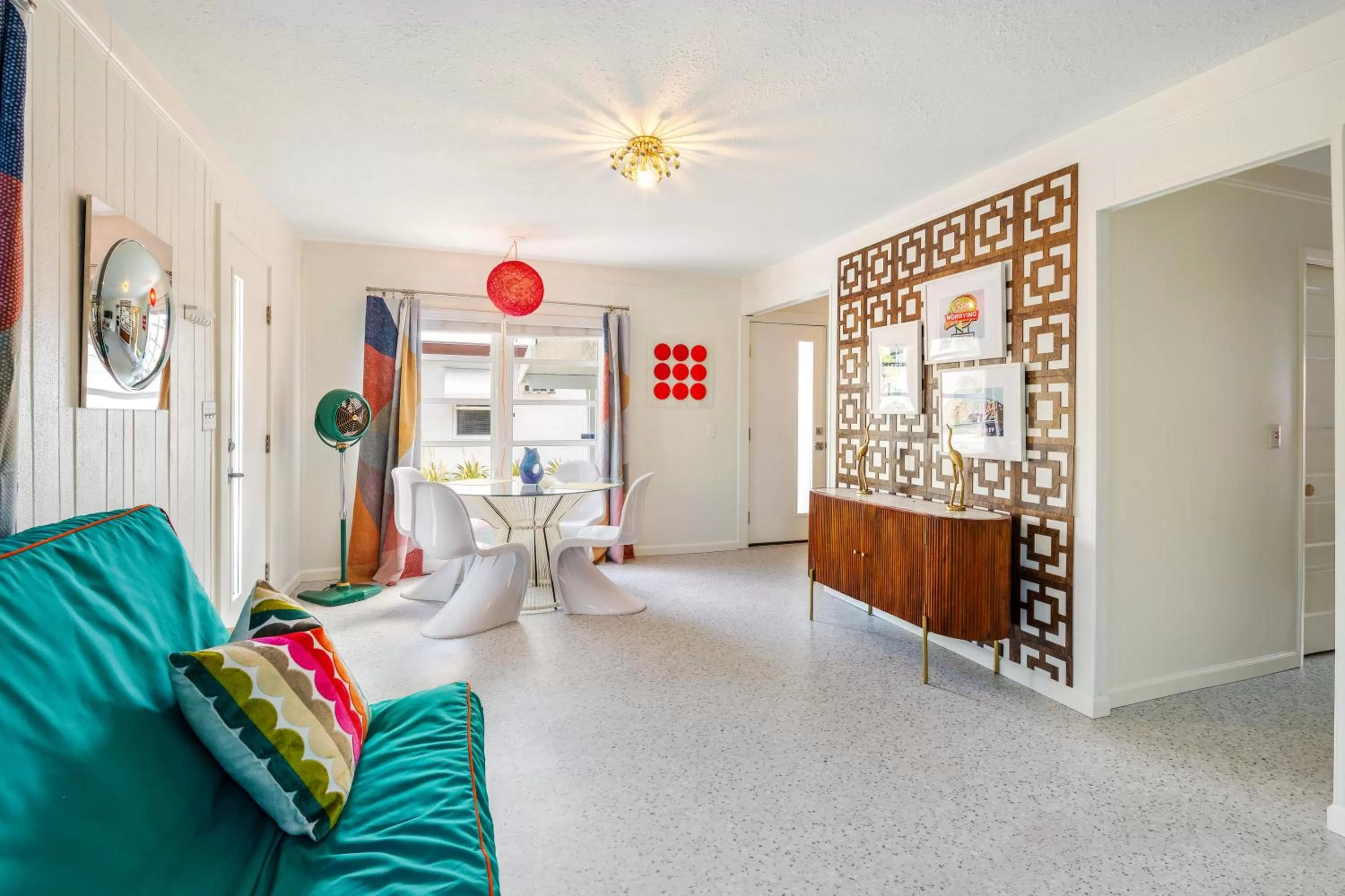 Living room in Sunset Inn and Cottages
