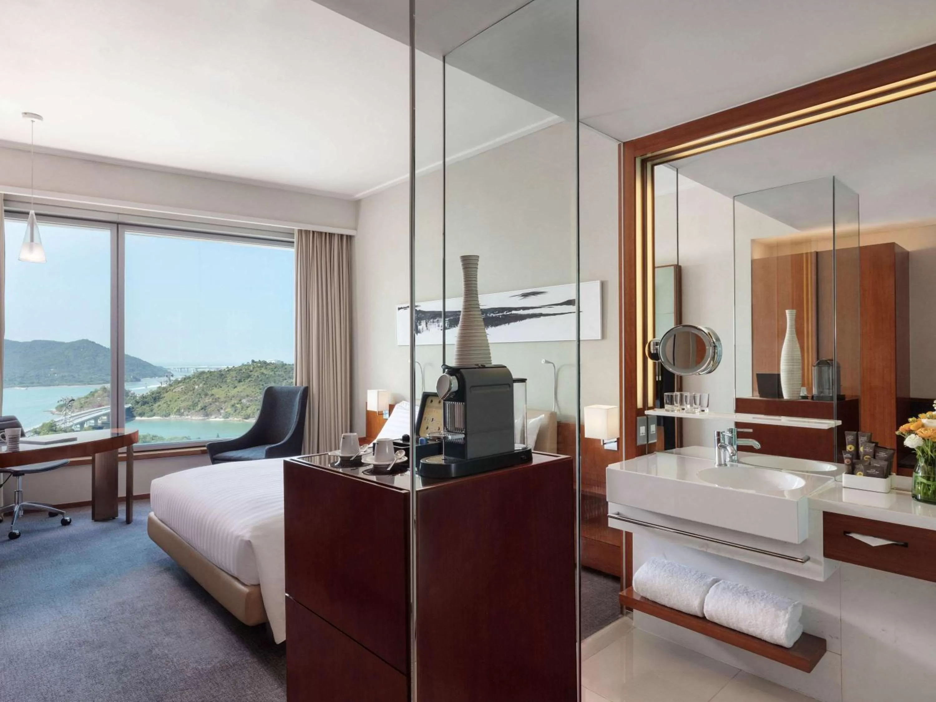 Photo of the whole room, Bed in Novotel Citygate Hong Kong