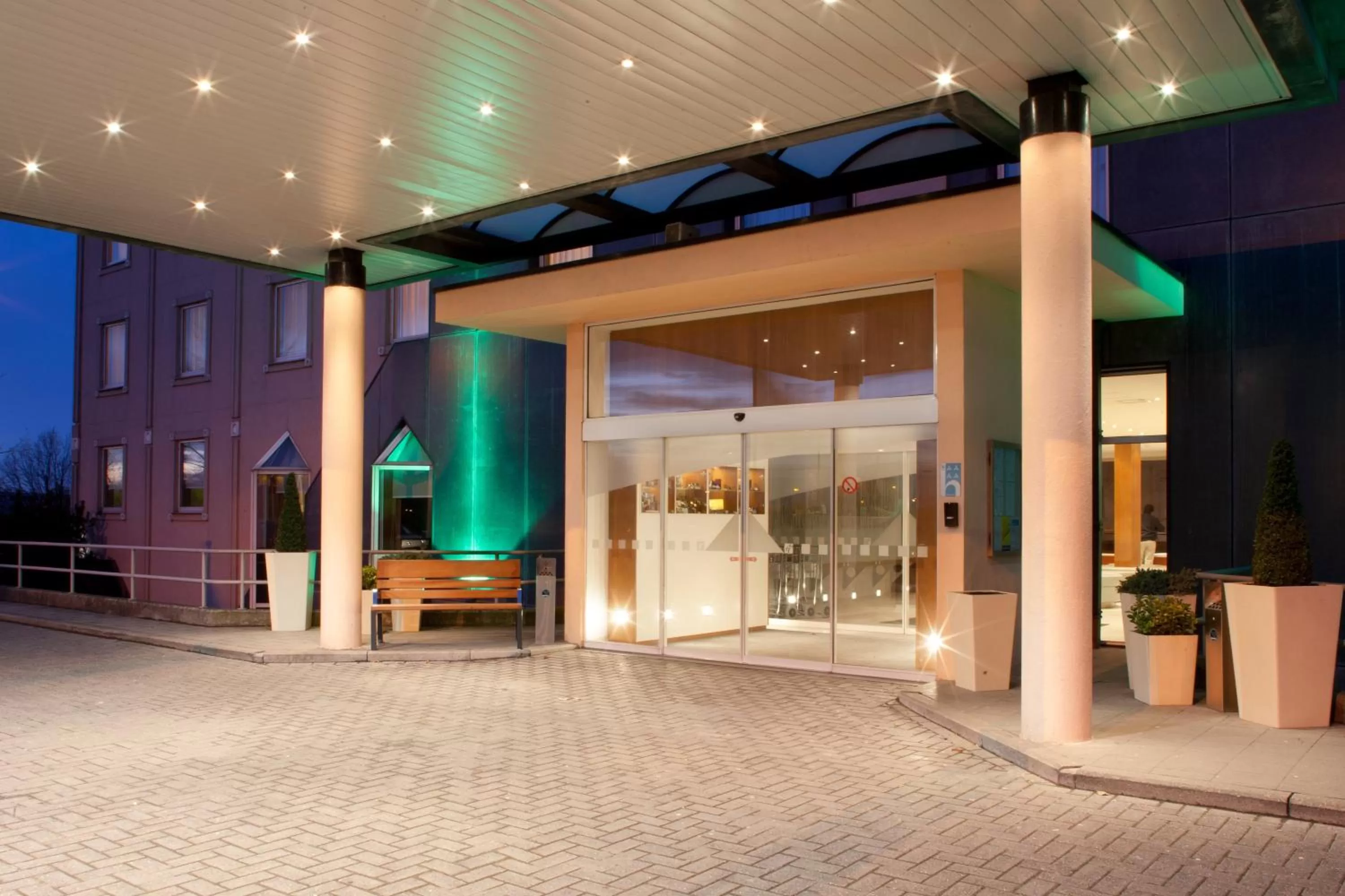 Property building in Holiday Inn Gent Expo by IHG