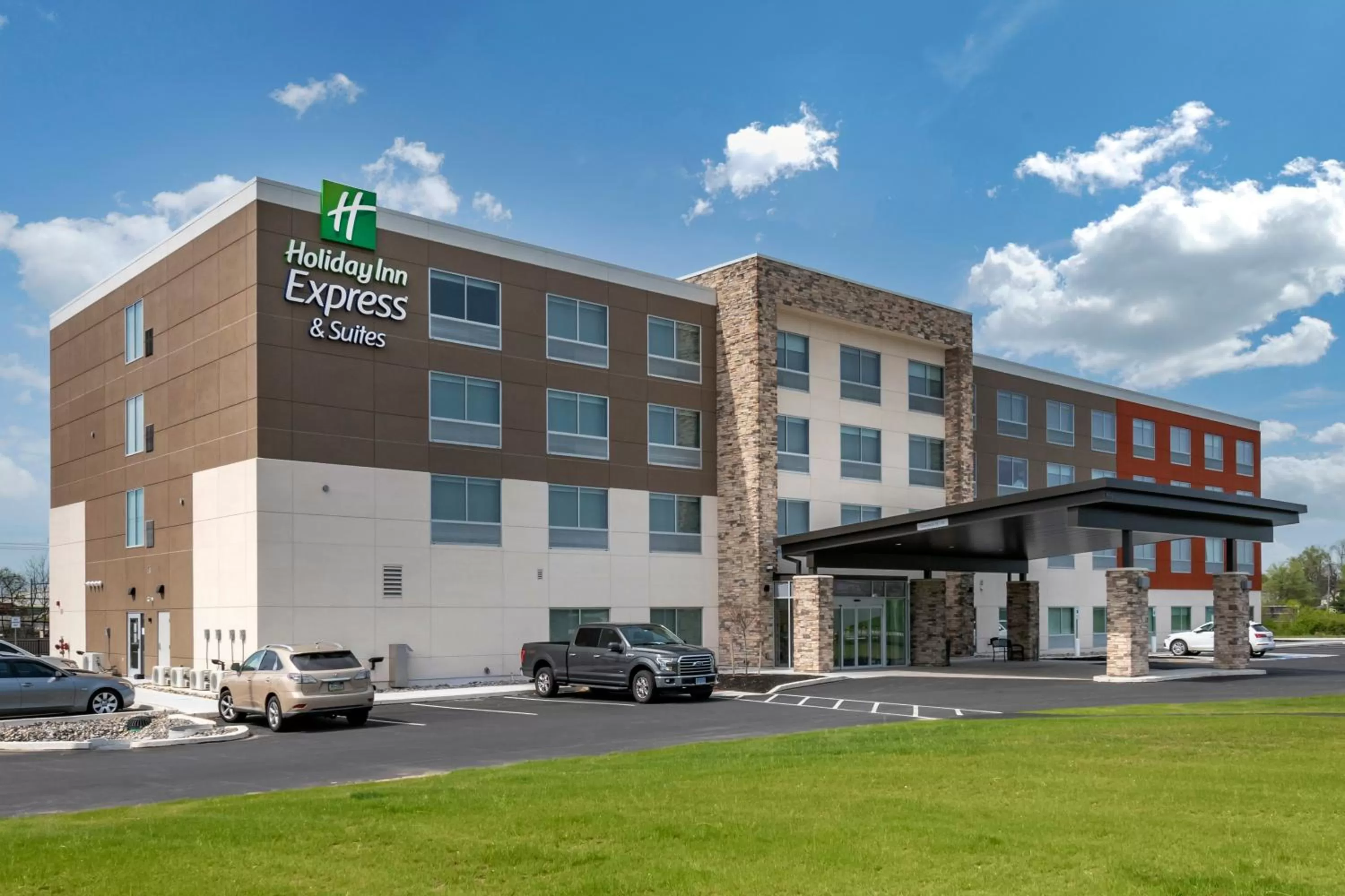 Property building in Holiday Inn Express & Suites - Lancaster - Mount Joy by IHG