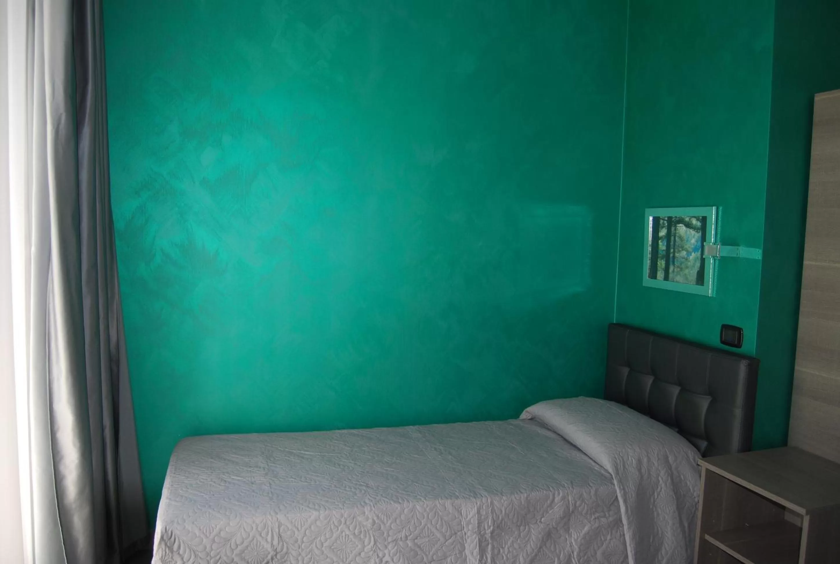 Decorative detail, Bed in La Dimora