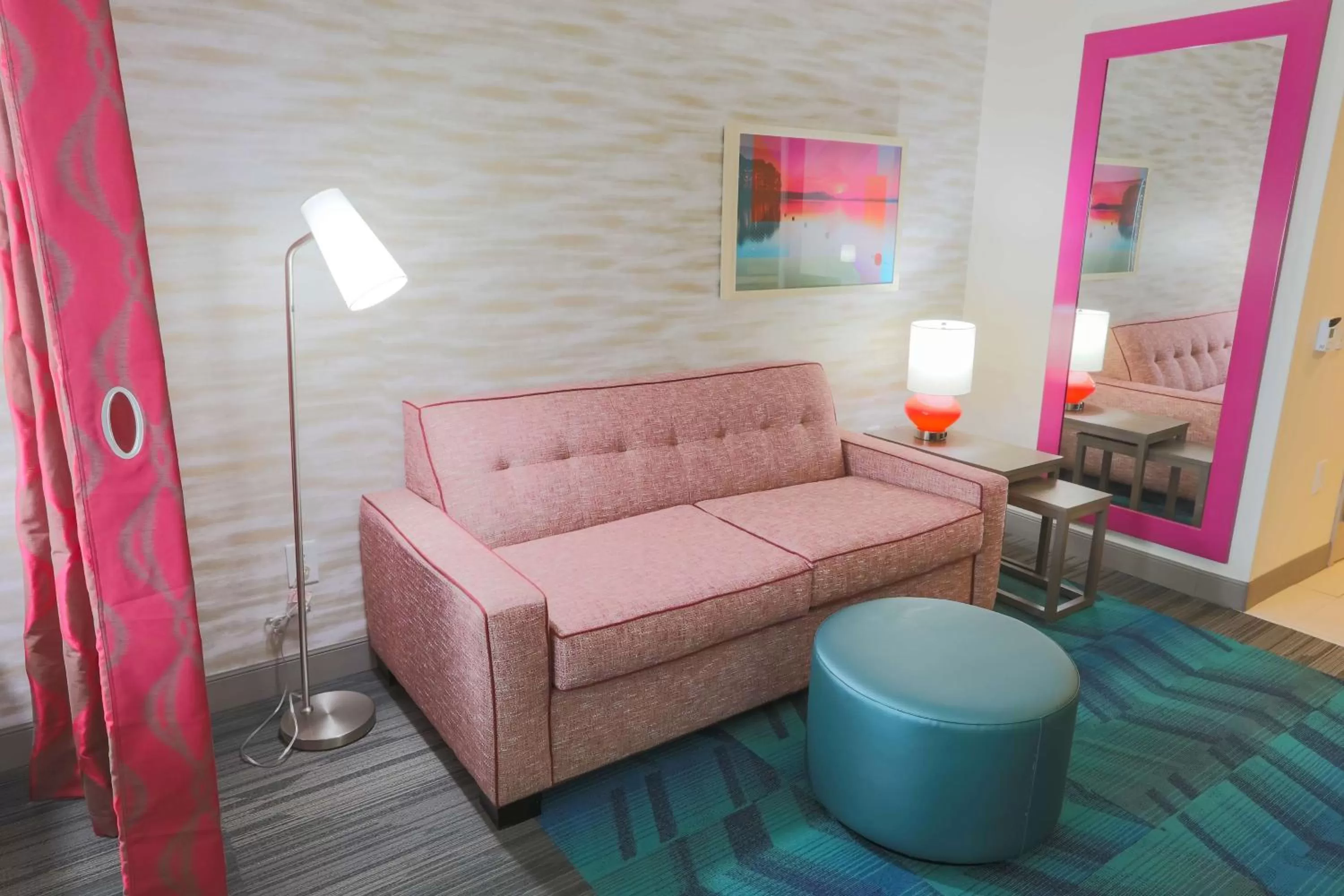 Living room in Home2 Suites By Hilton Cumming Atlanta, Ga