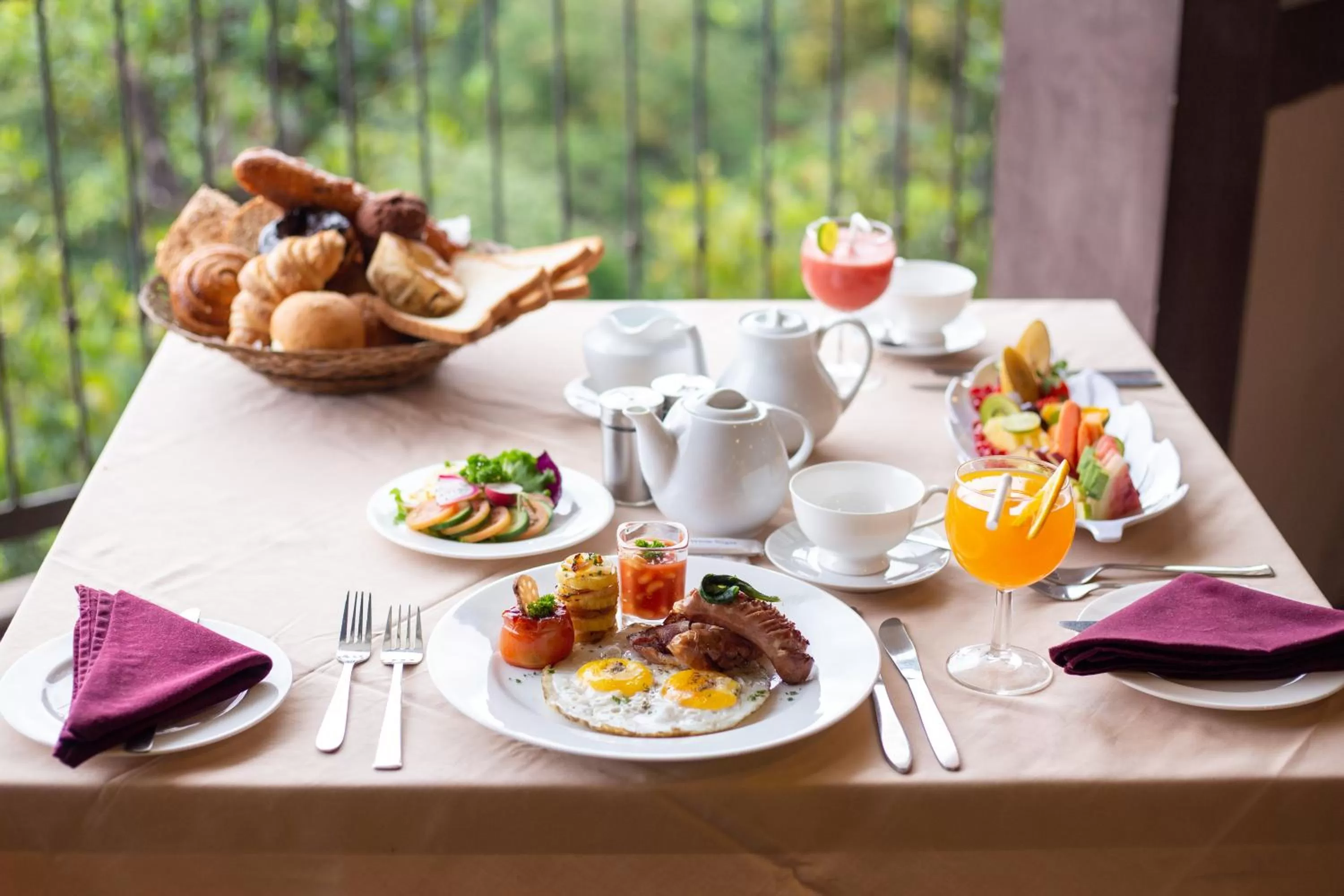 Breakfast in Piumara Residence