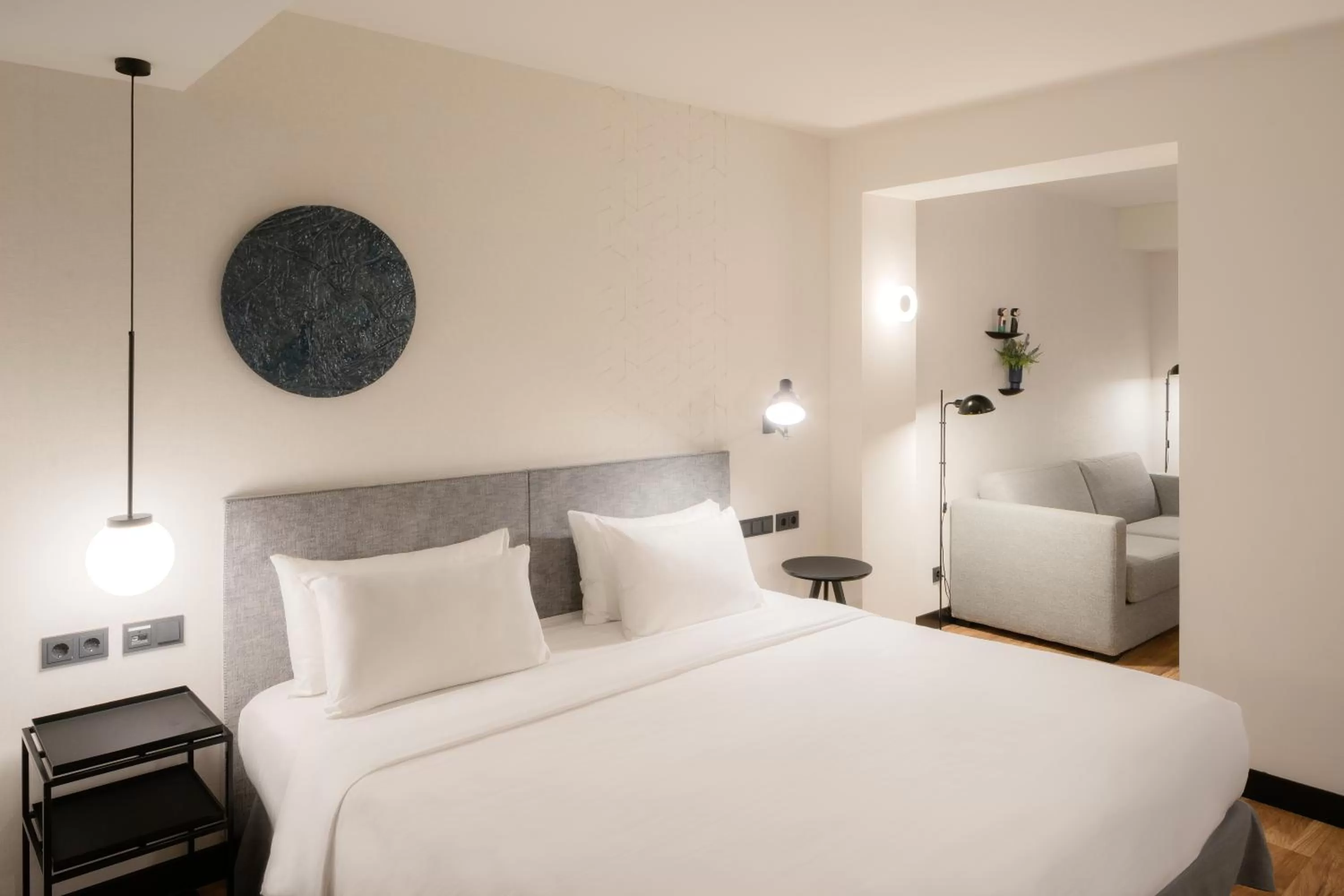 Bed in Radisson Blu 1882 Hotel, Barcelona Sagrada Familia