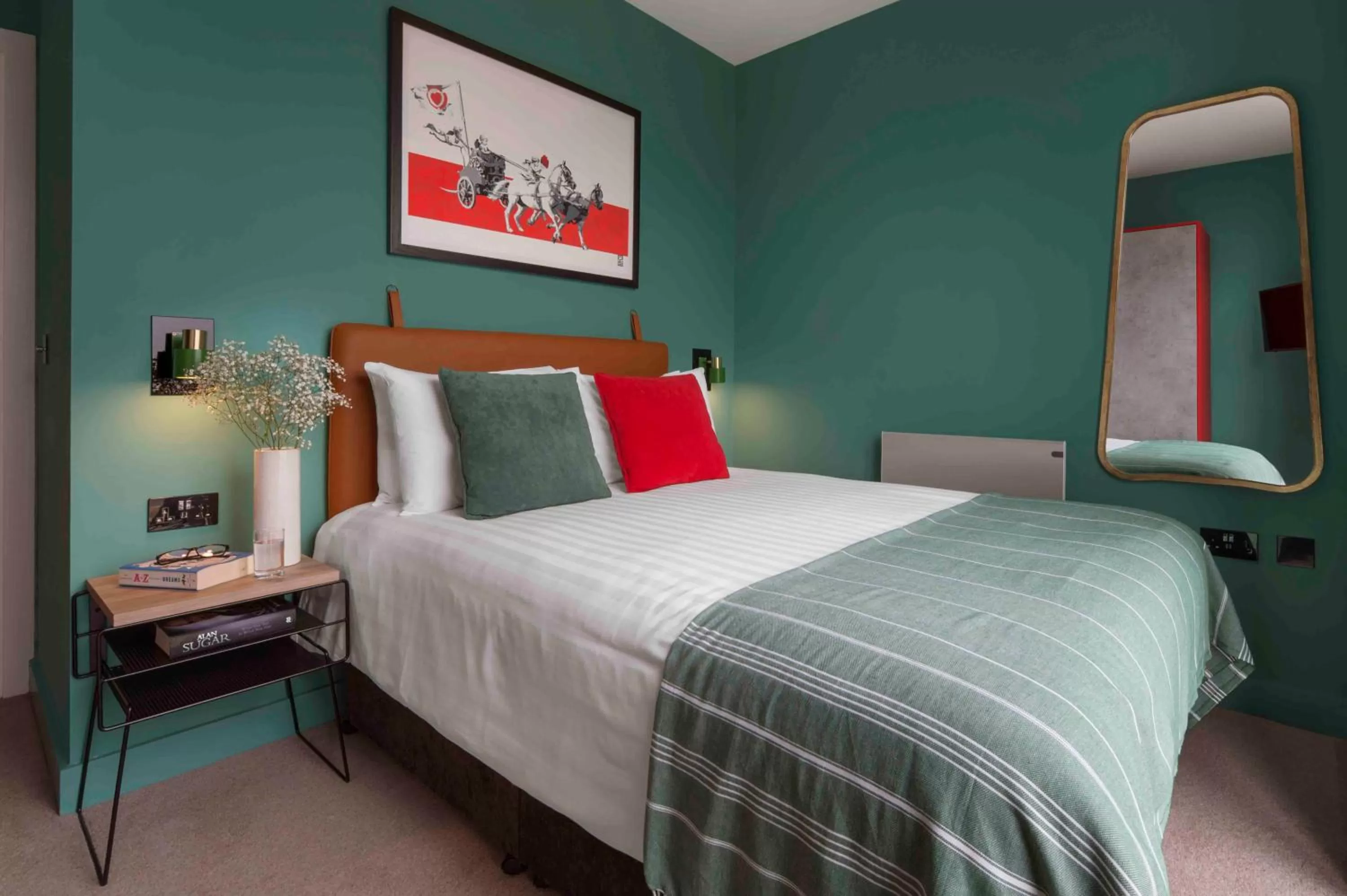 Bed in Church Street by Supercity Aparthotels