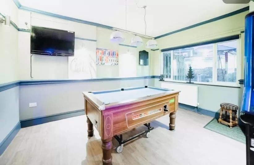 Billiard in The Traxx Hotel