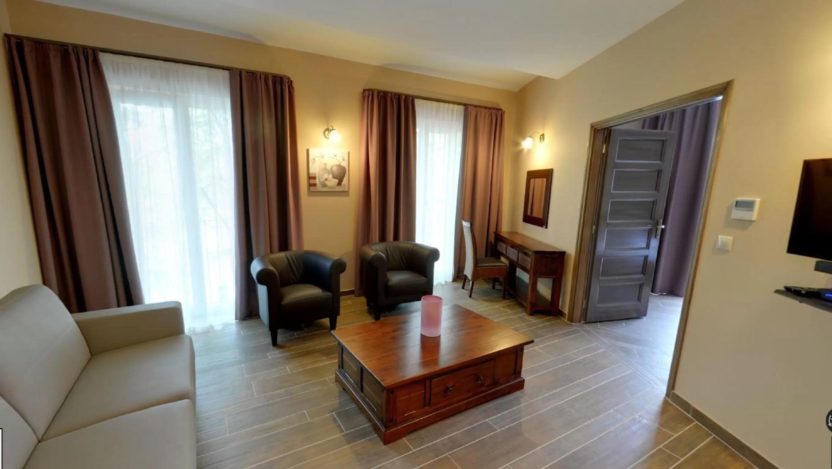 TV and multimedia, Seating Area in Maya Panzio