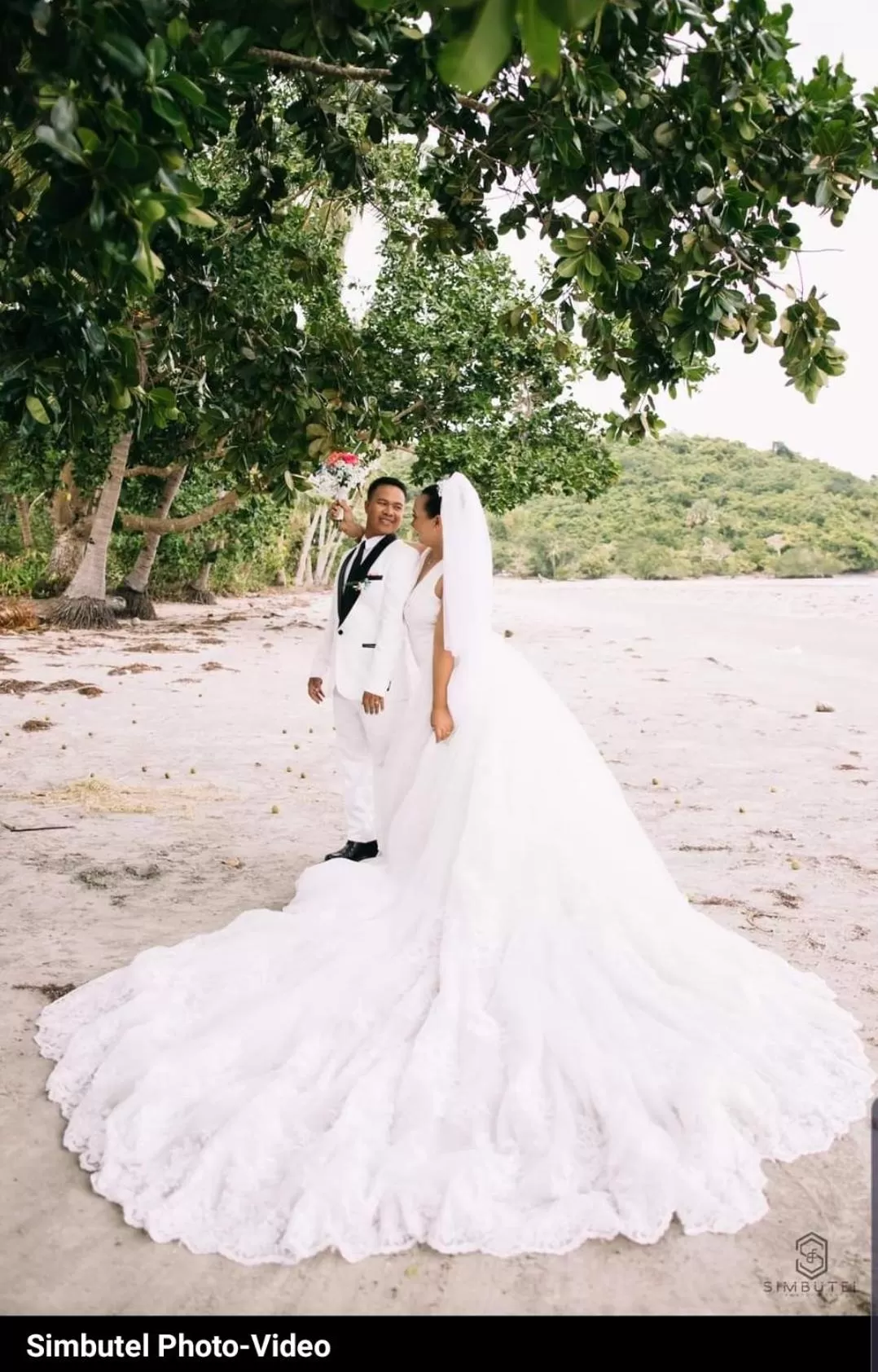 Beach in Eastwind Beach Club- El Nido