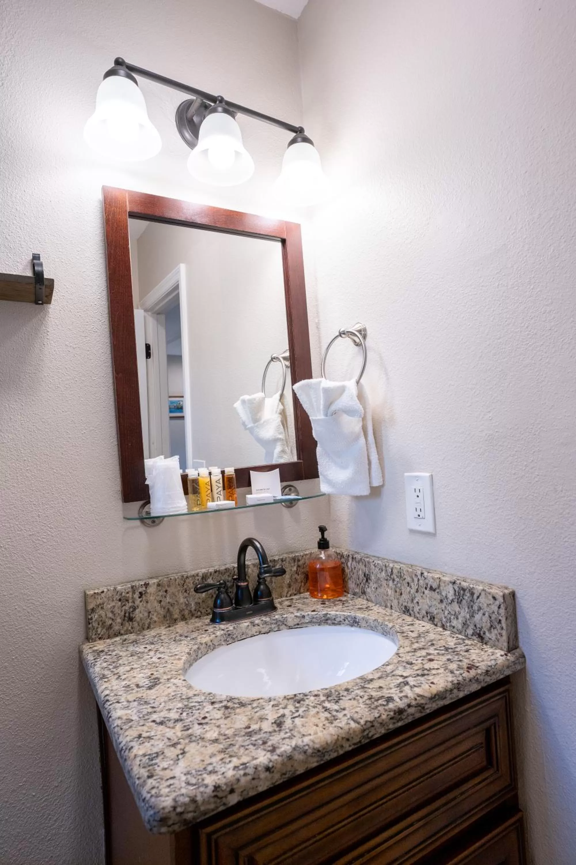 Bathroom in The Capri at Siesta