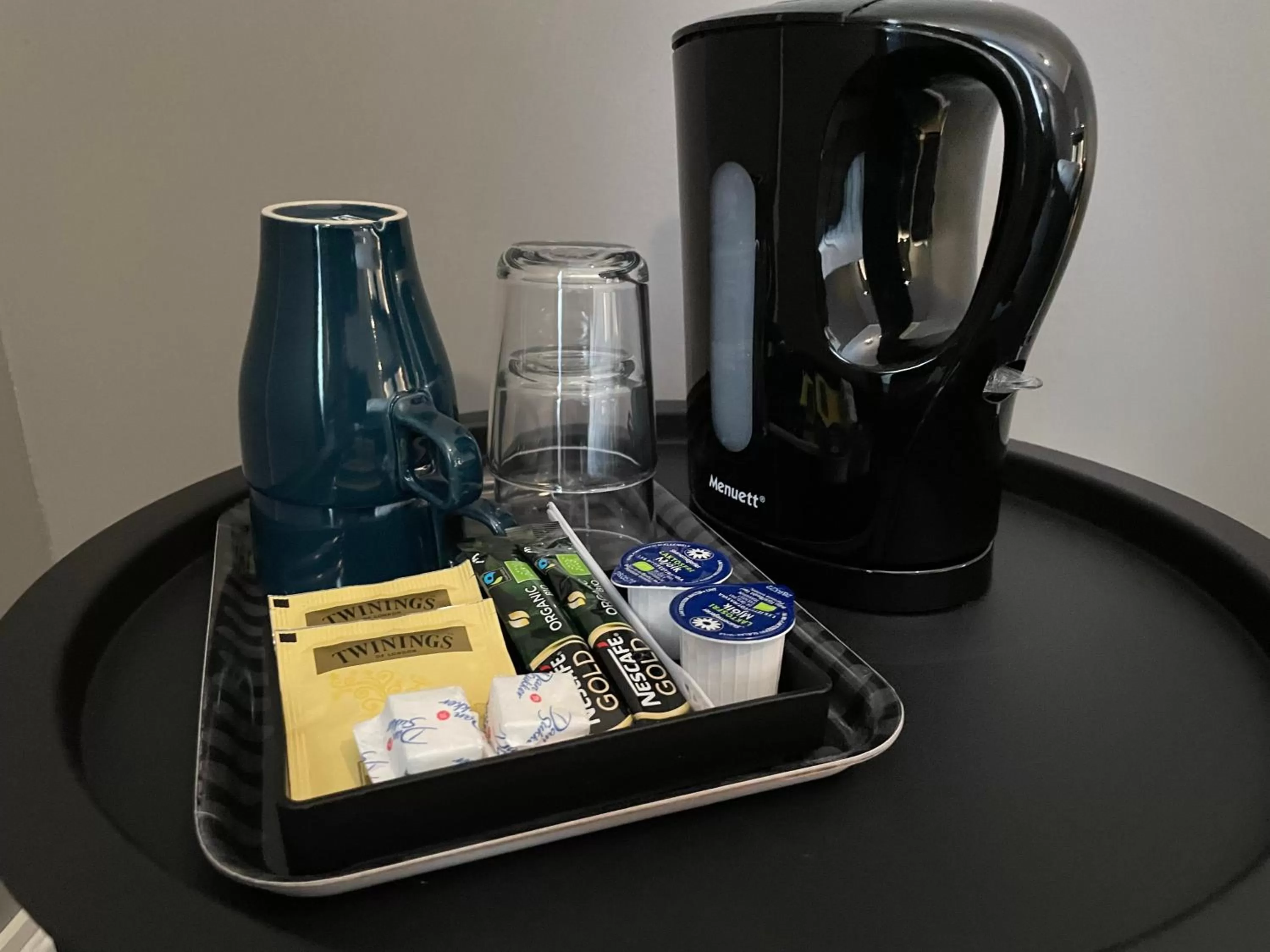 Coffee/tea facilities in Birka Hotel