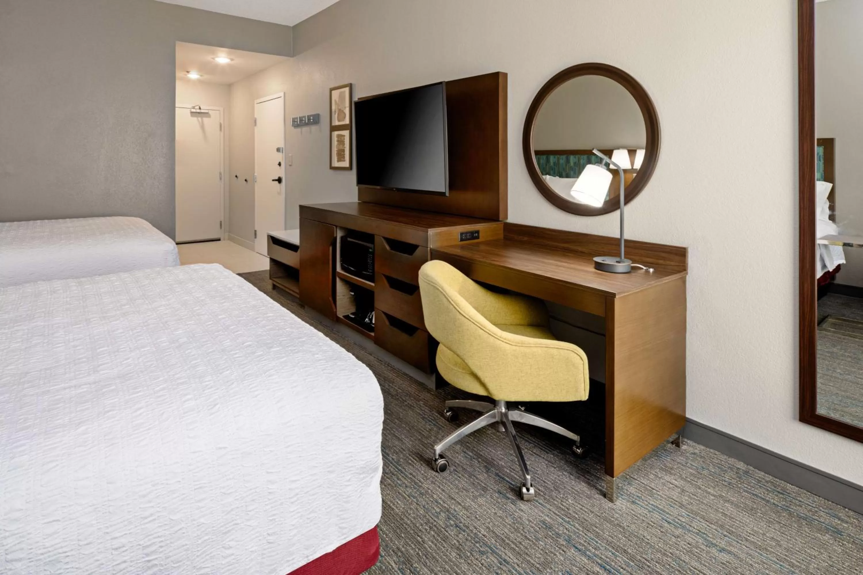 Bedroom, Bed in Hampton Inn Richmond/Midlothian Turnpike