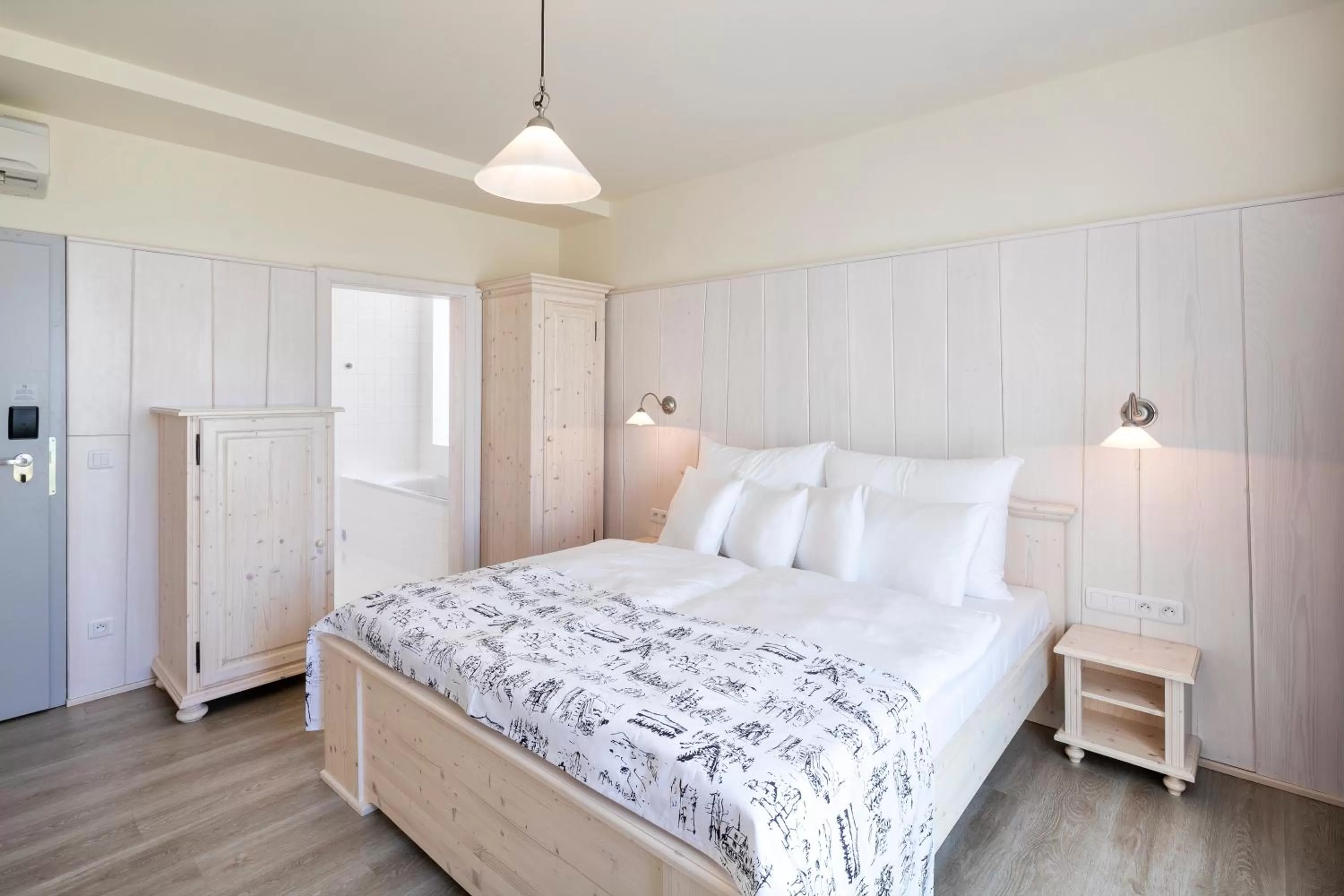 Bedroom, Bed in Pytloun Grand Hotel Imperial