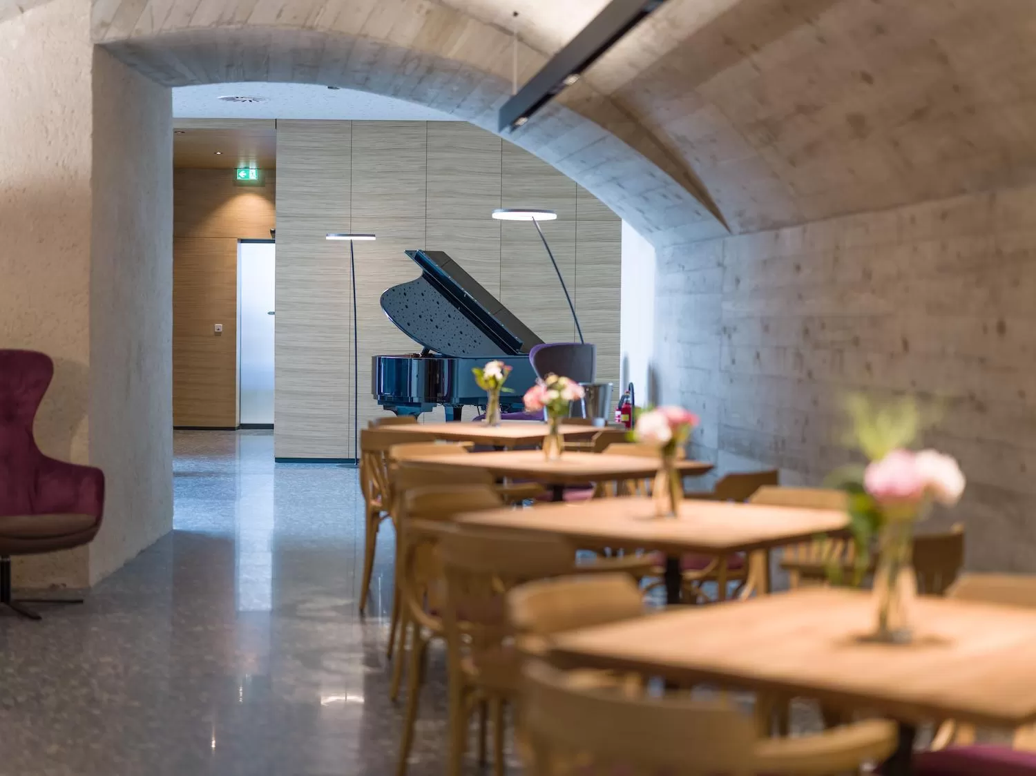 Restaurant/Places to Eat in Platzhirsch Kufstein