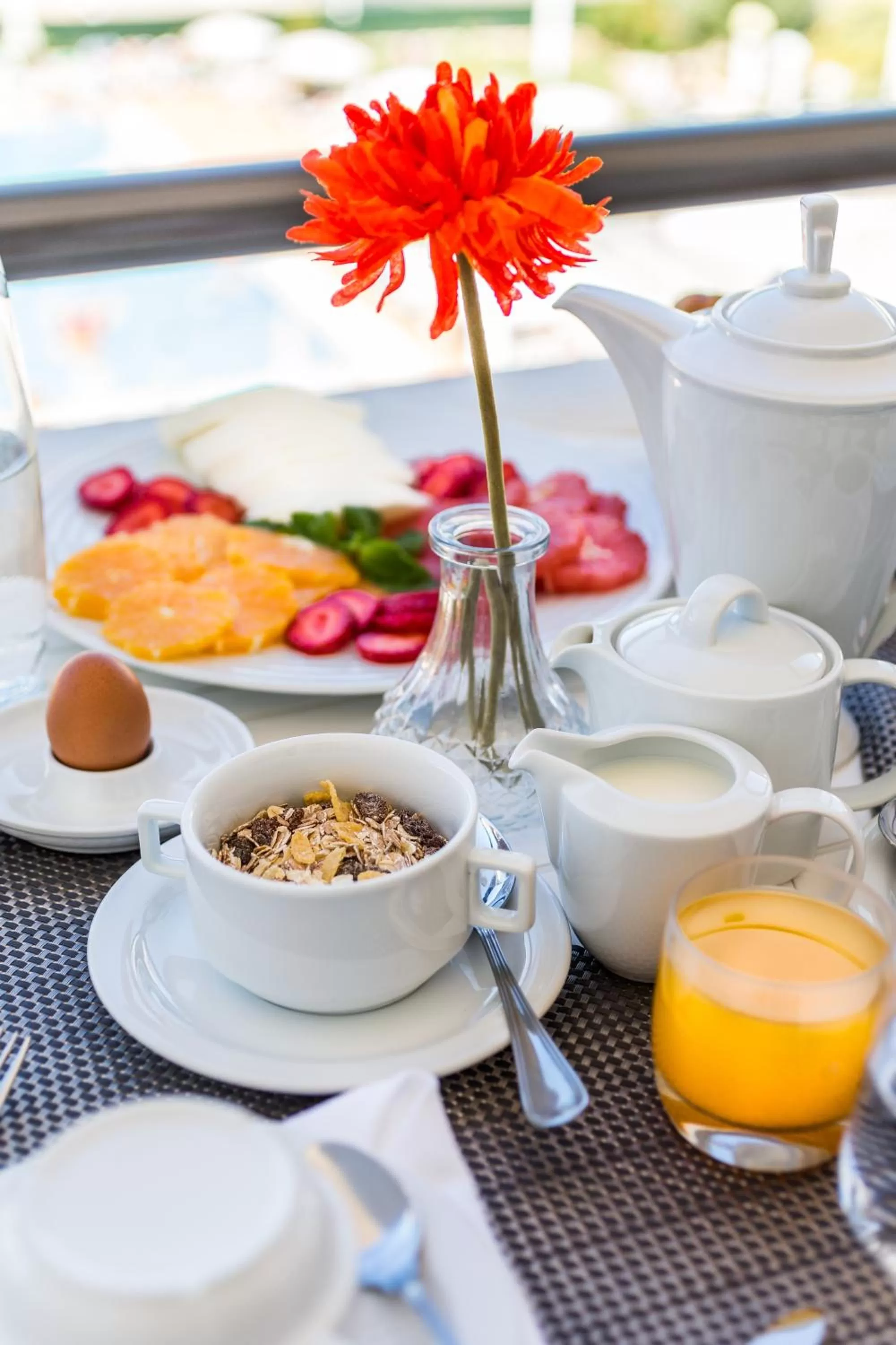 Breakfast in The Navigator - Solaqua